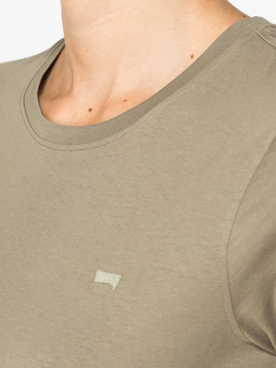 Ayollar uchun bazaviy futbolka Carrera Jeans,dumaloq bo‘yinli, 100% paxta, Italiya