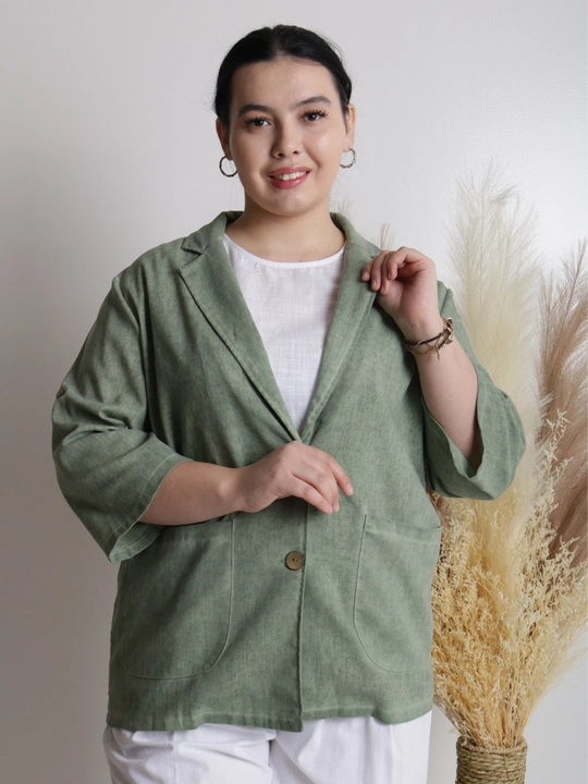 Ayollar pidjagi yengil, tabiiy mato, sutrang, kulrang-ko‘kimtir, cho‘ntakli, plus size