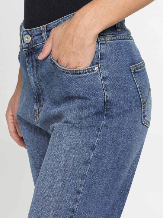 Ayollar jinsi shimlari Mom Carrera Jeans, Italiya