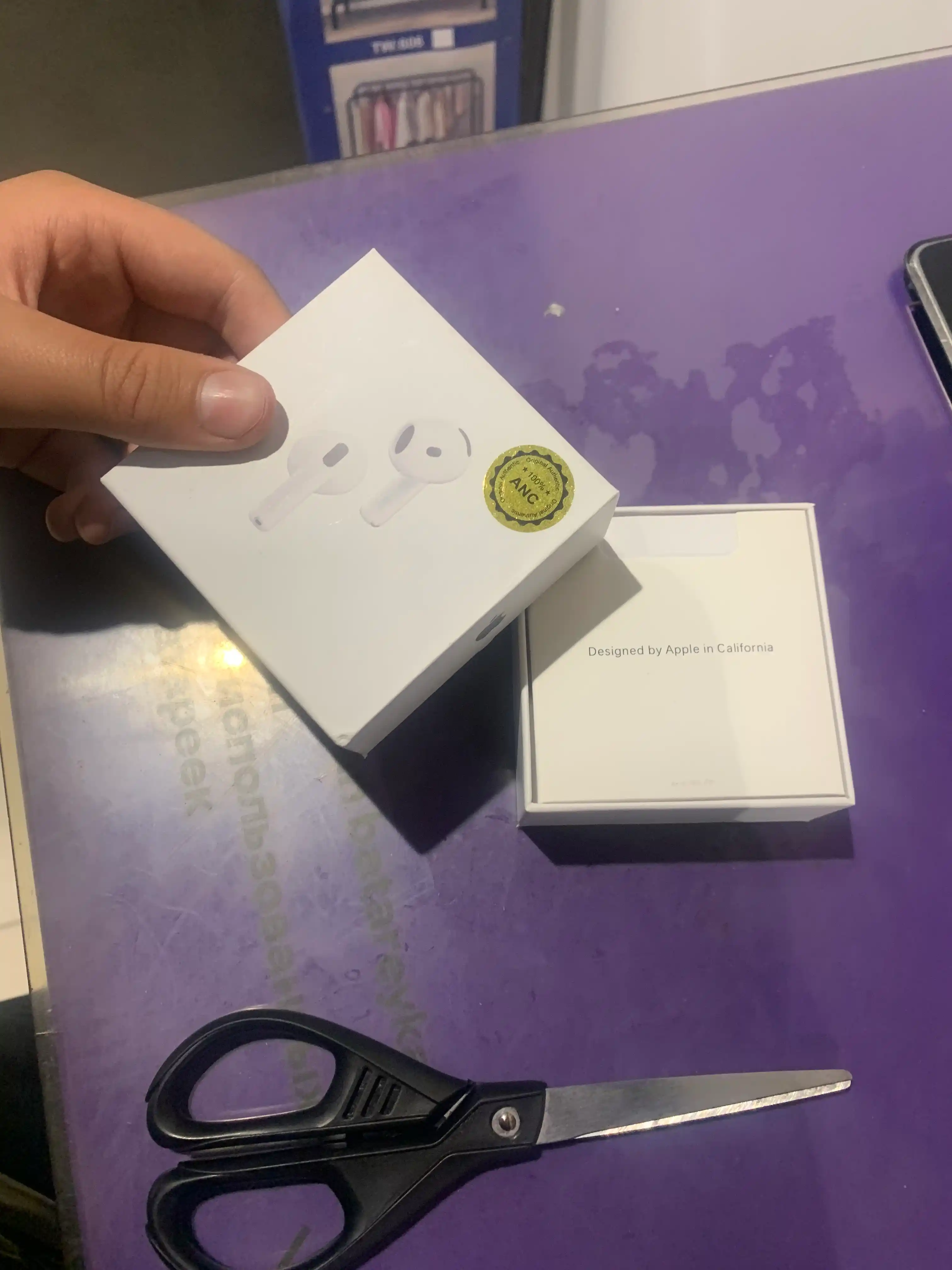 Simsiz quloqchin Pods 4 ANC bluetooth naushnik barcha smartfonlar uchun (ANC ishlaydi)