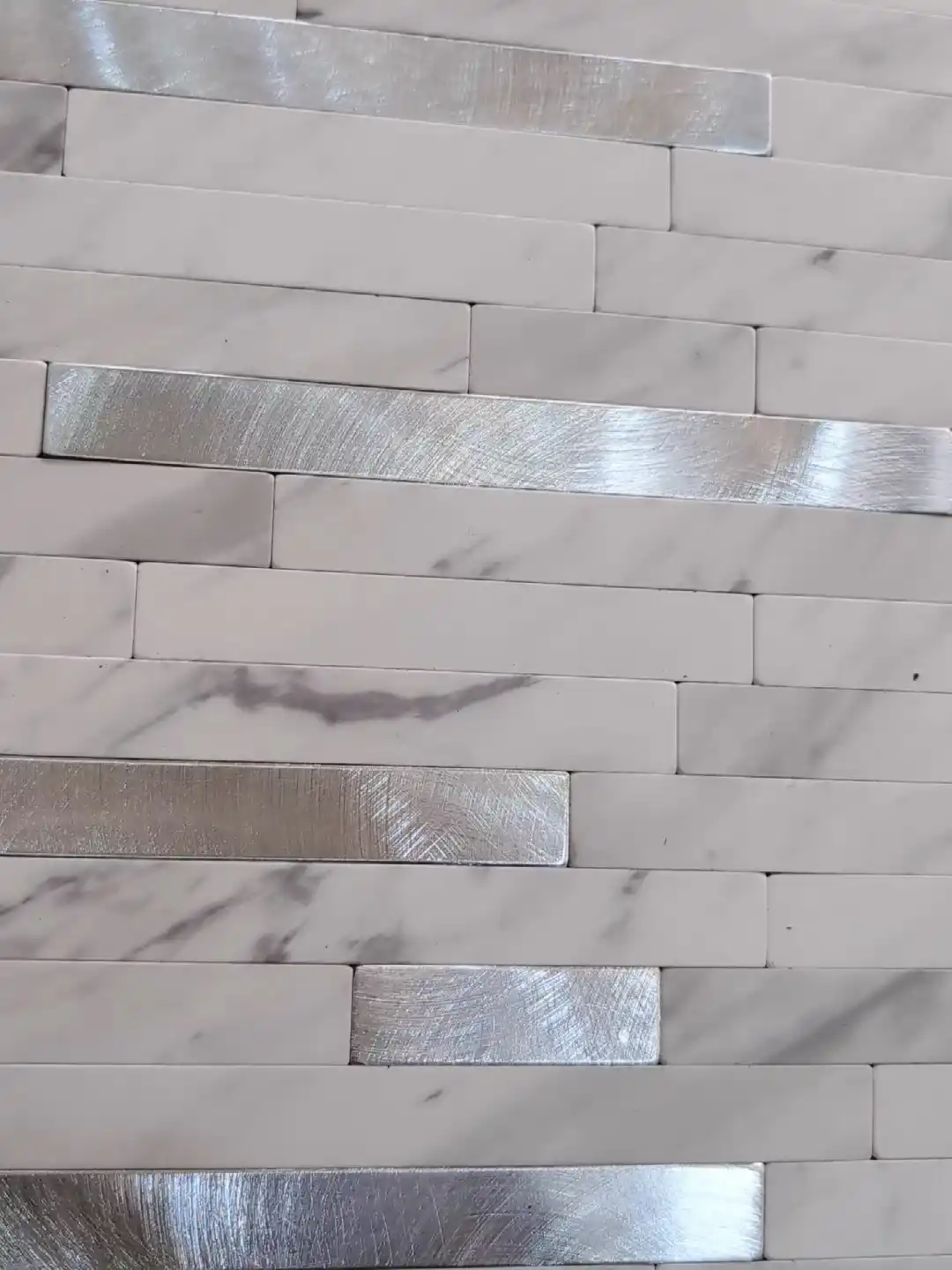 Devor uchun o‘zi yopishadigan mozaikali qattiq pvx panel 30.3 × 27.5 sm, bezakli 3D panel