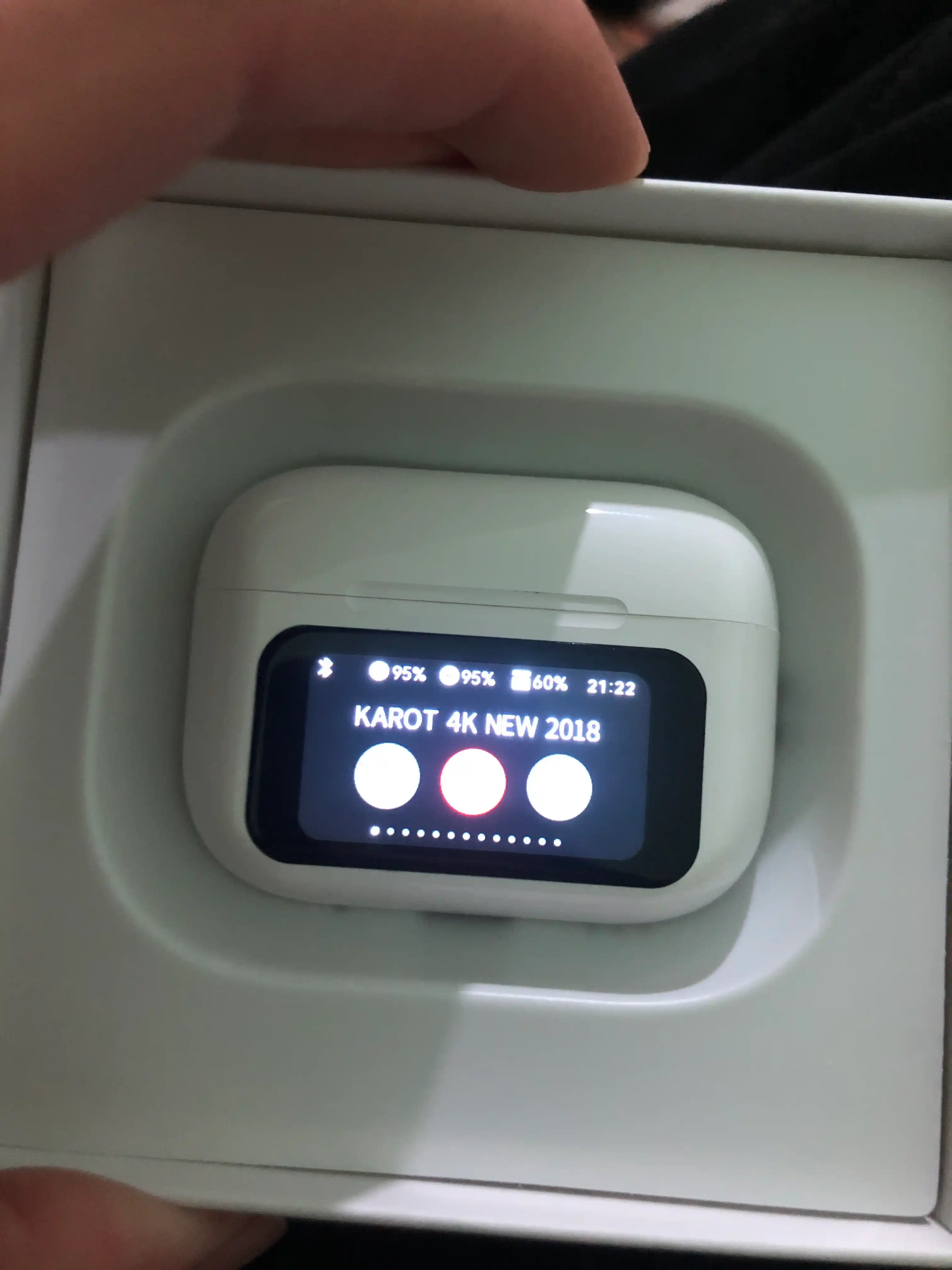Smart Bluetooth quloqchin, ekranga ega, sensorli boshqaruv, xabarlar bilan, 22+ funksiya
