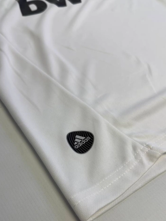 Retro futbol formalari - "Real Madrid Bwin"
