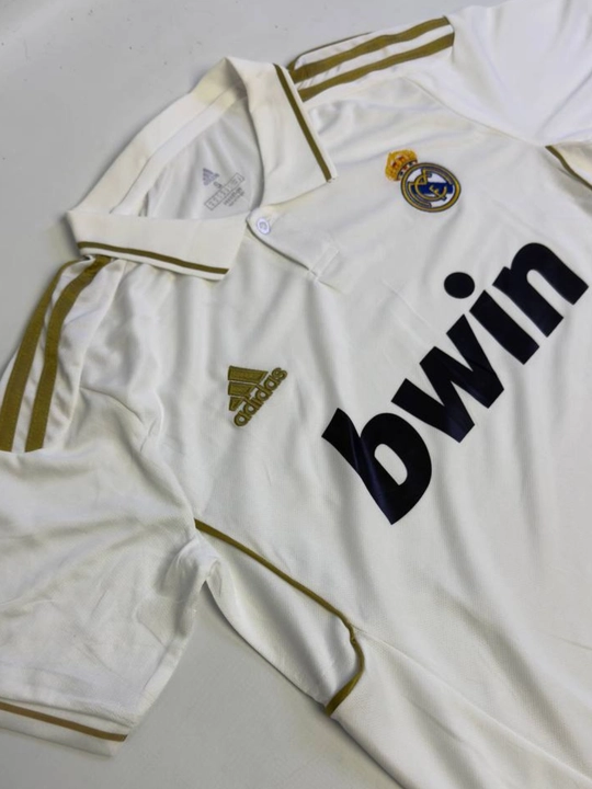 Retro futbol formalari - "Real Madrid Bwin"