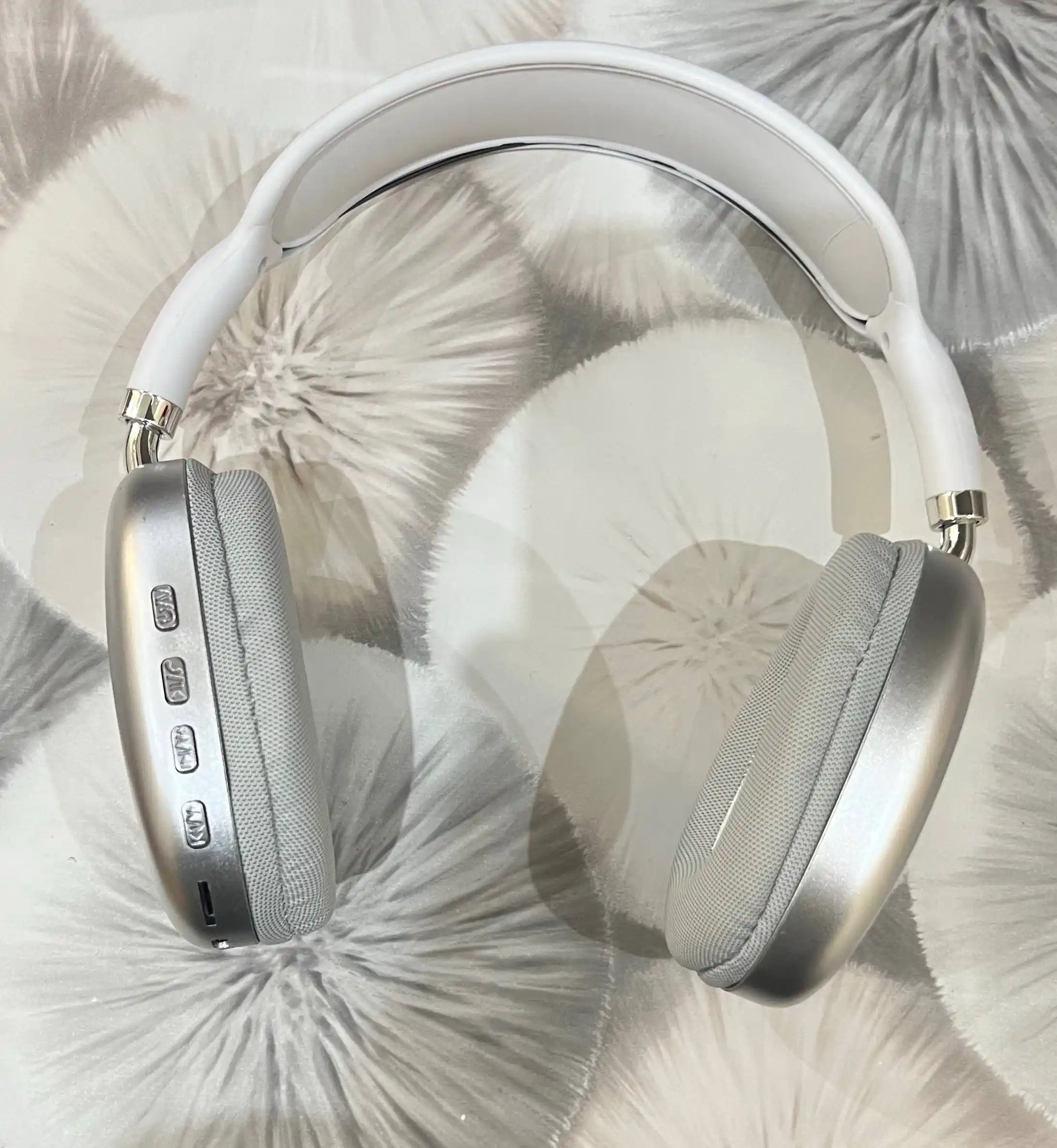 Simsiz Bluetooth quloqchinlar P9, mikrofonli, to'liq o'lchamli