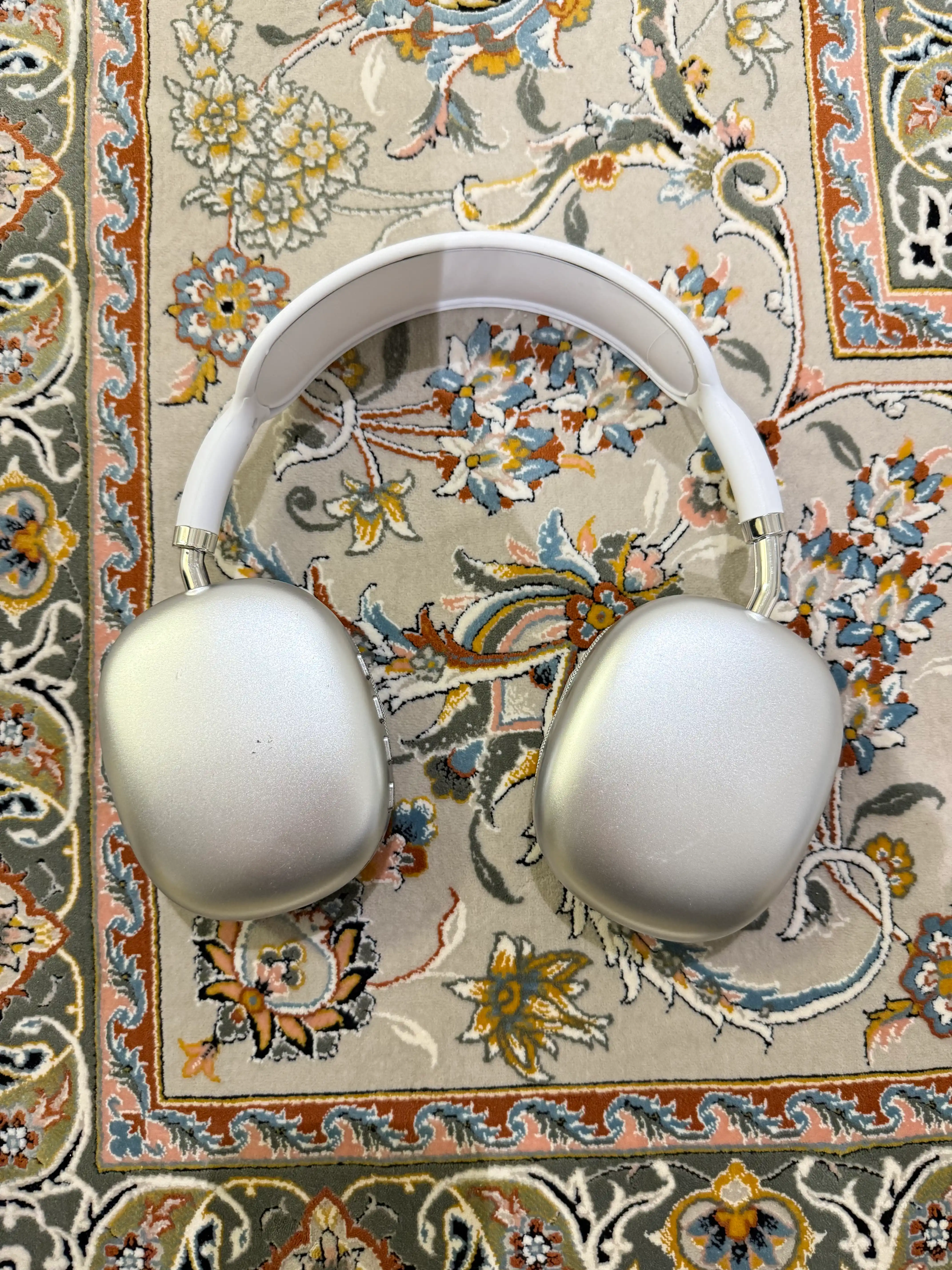 Simsiz Bluetooth quloqchinlar P9, mikrofonli, to'liq o'lchamli