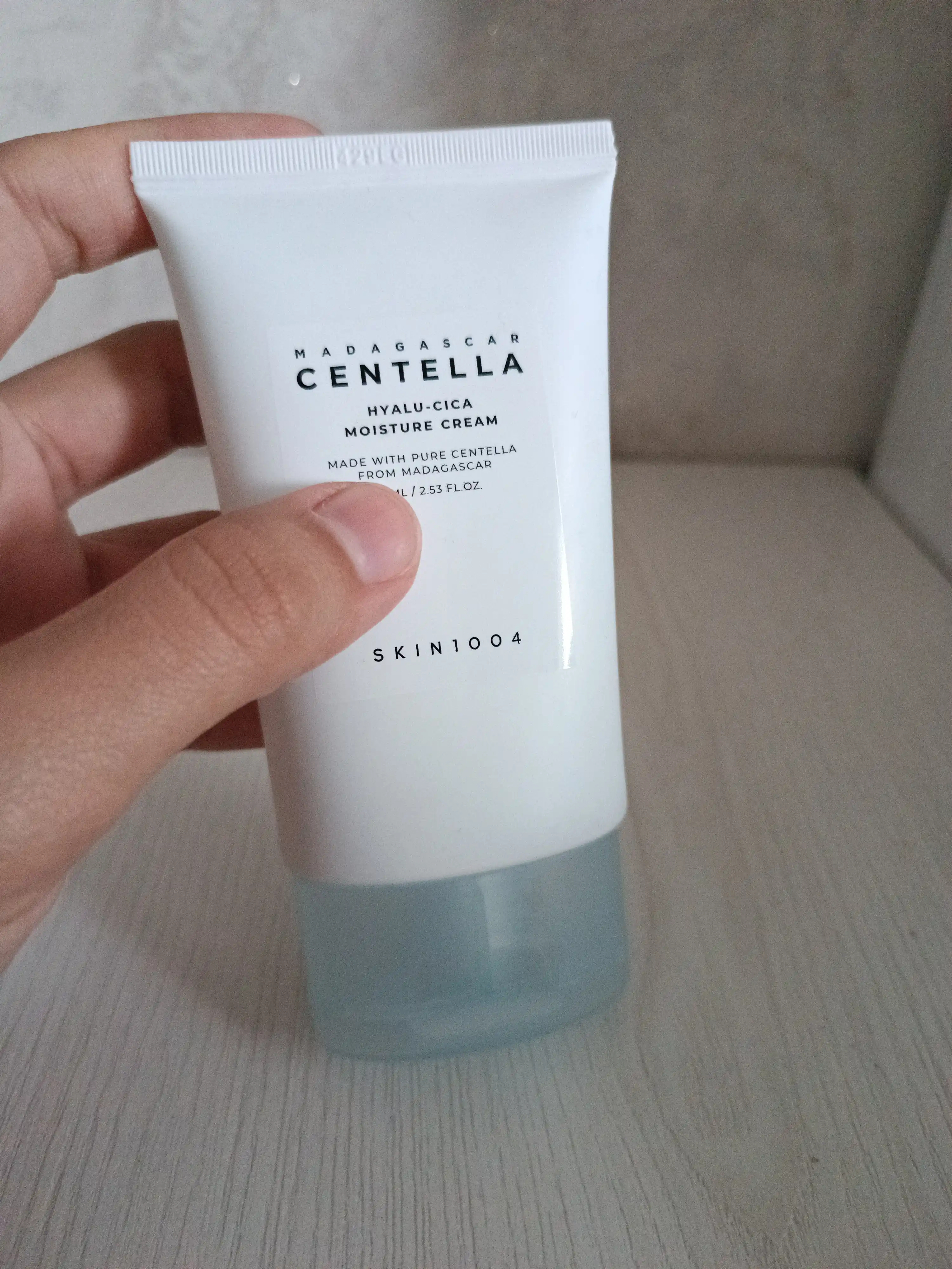 Крем с центеллой SPF 50+PA+++, солнцезащитный крем Skin 1004, крем для лица