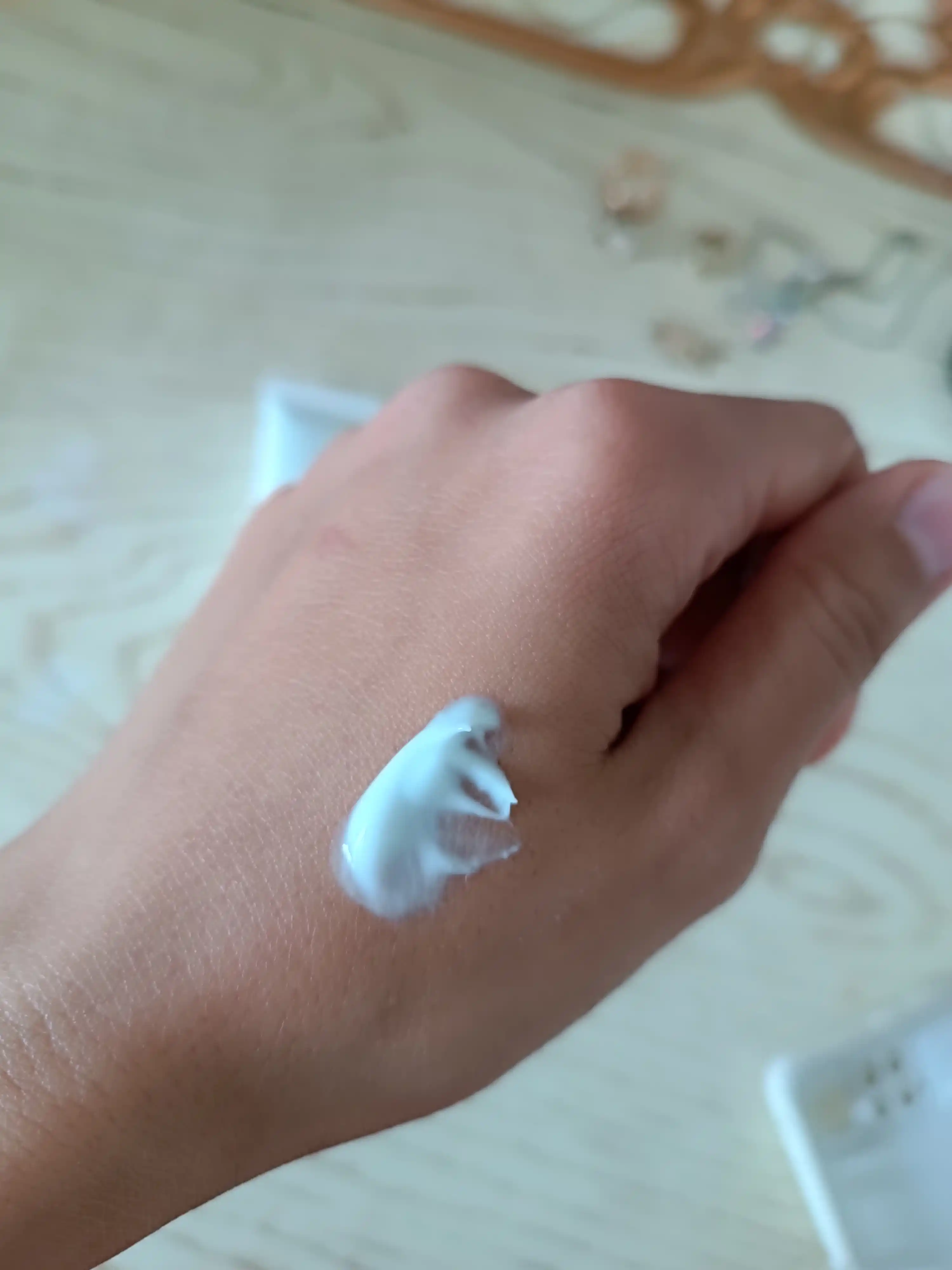 Крем с центеллой SPF 50+PA+++, солнцезащитный крем Skin 1004, крем для лица