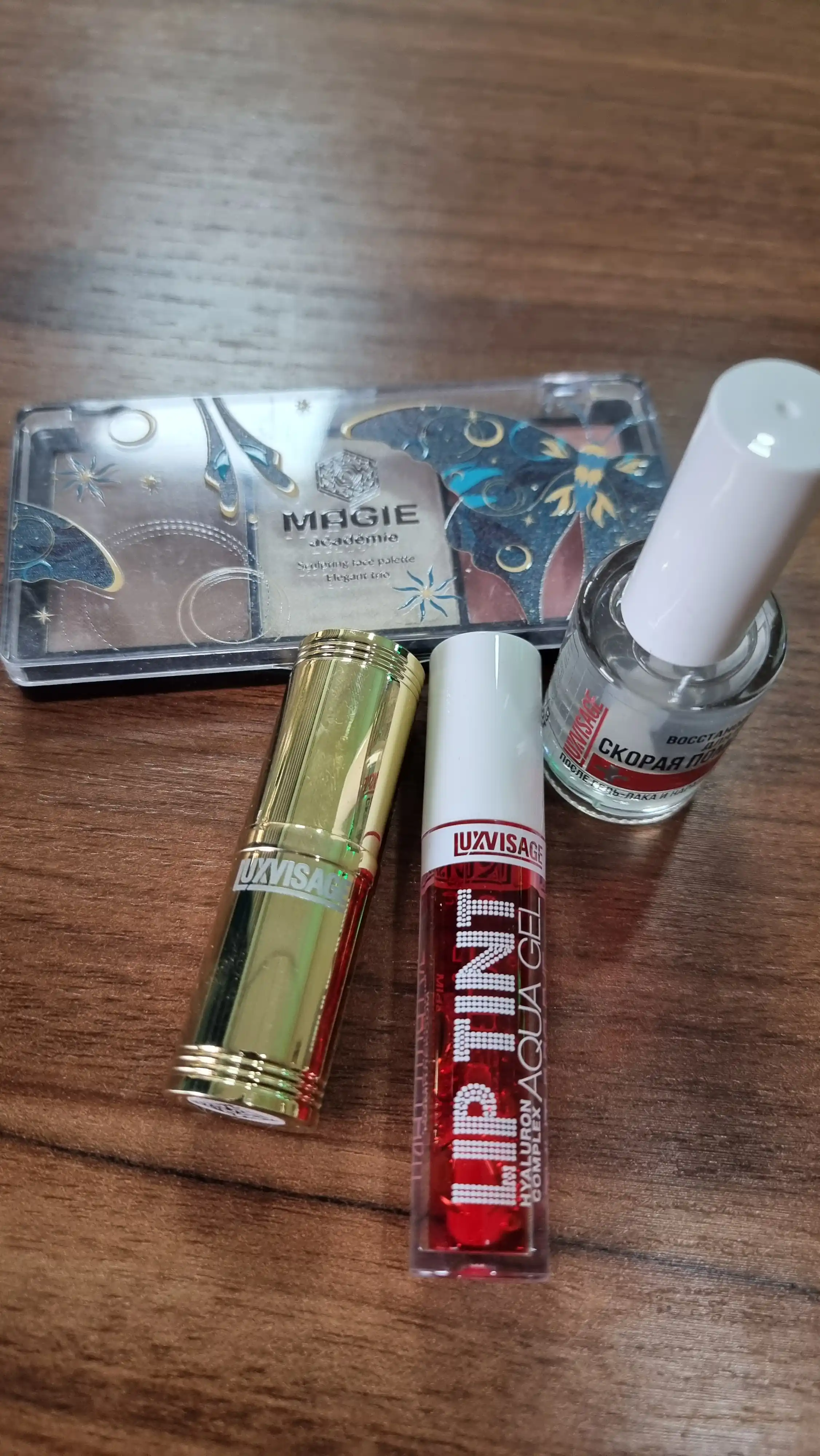 Тинт LUXVISAGE LIP TINT AQUA GEL с гиалуроновым комплексом