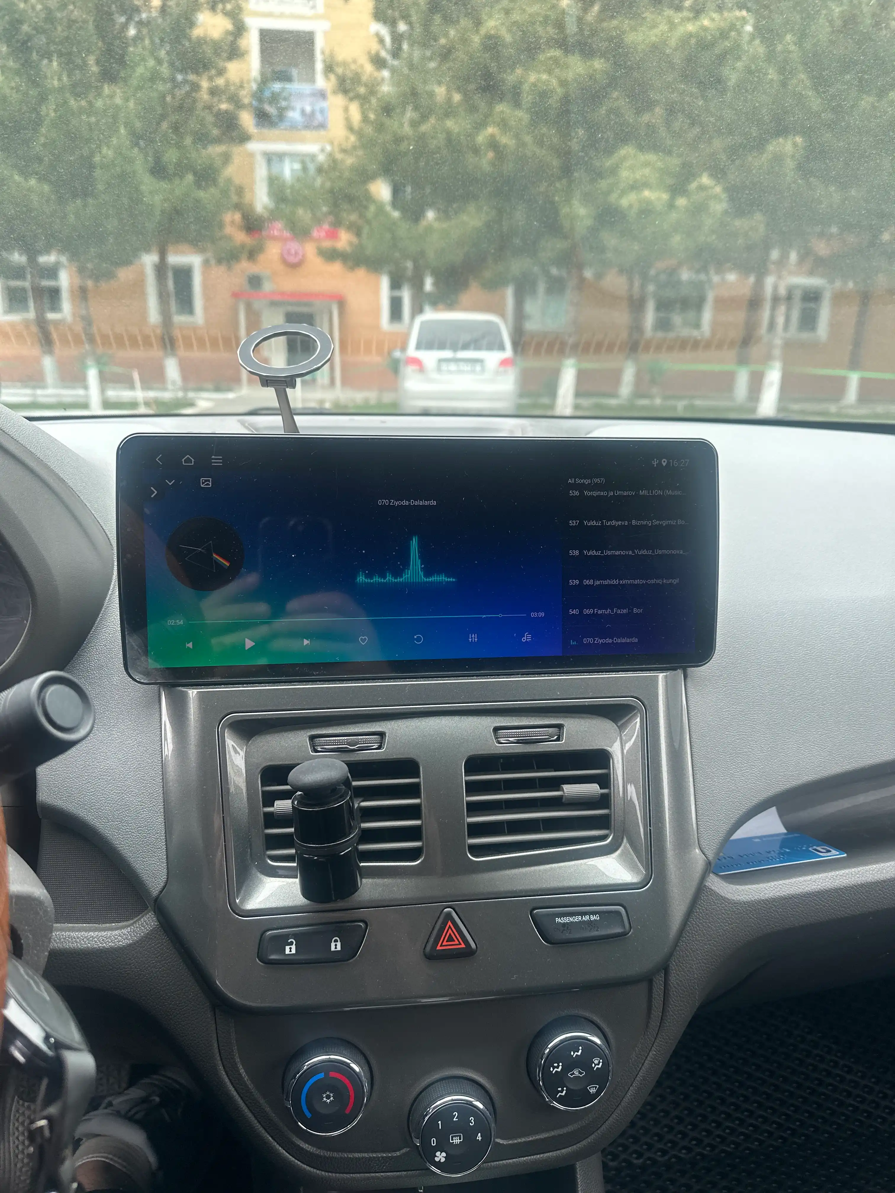 Автомагнитола Тесла Андроид монитор, SIM 12.3 дюйм 4.64GB, 360, куллер Wi-Fi кабелями