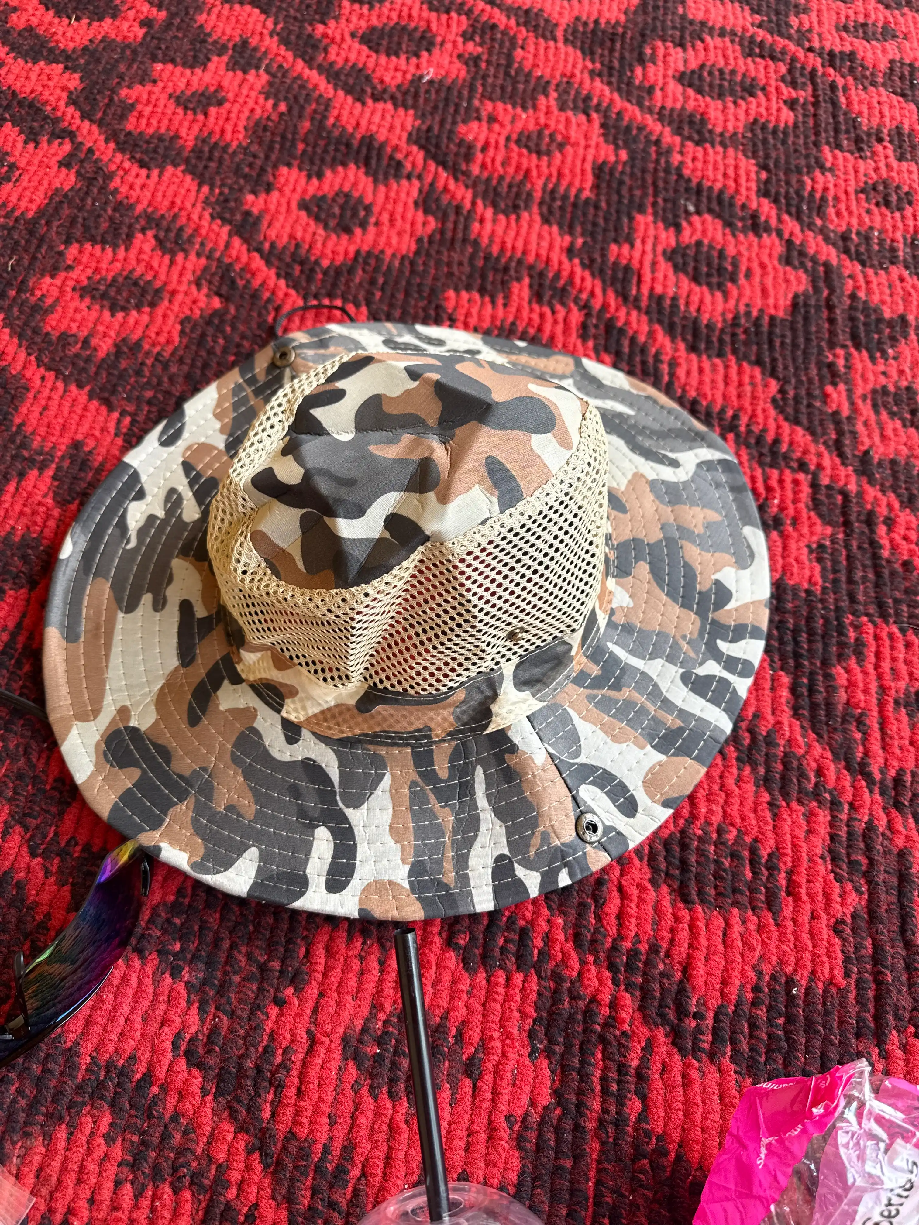 Baliq ovlash va faol dam olish uchun shlyapa-panama