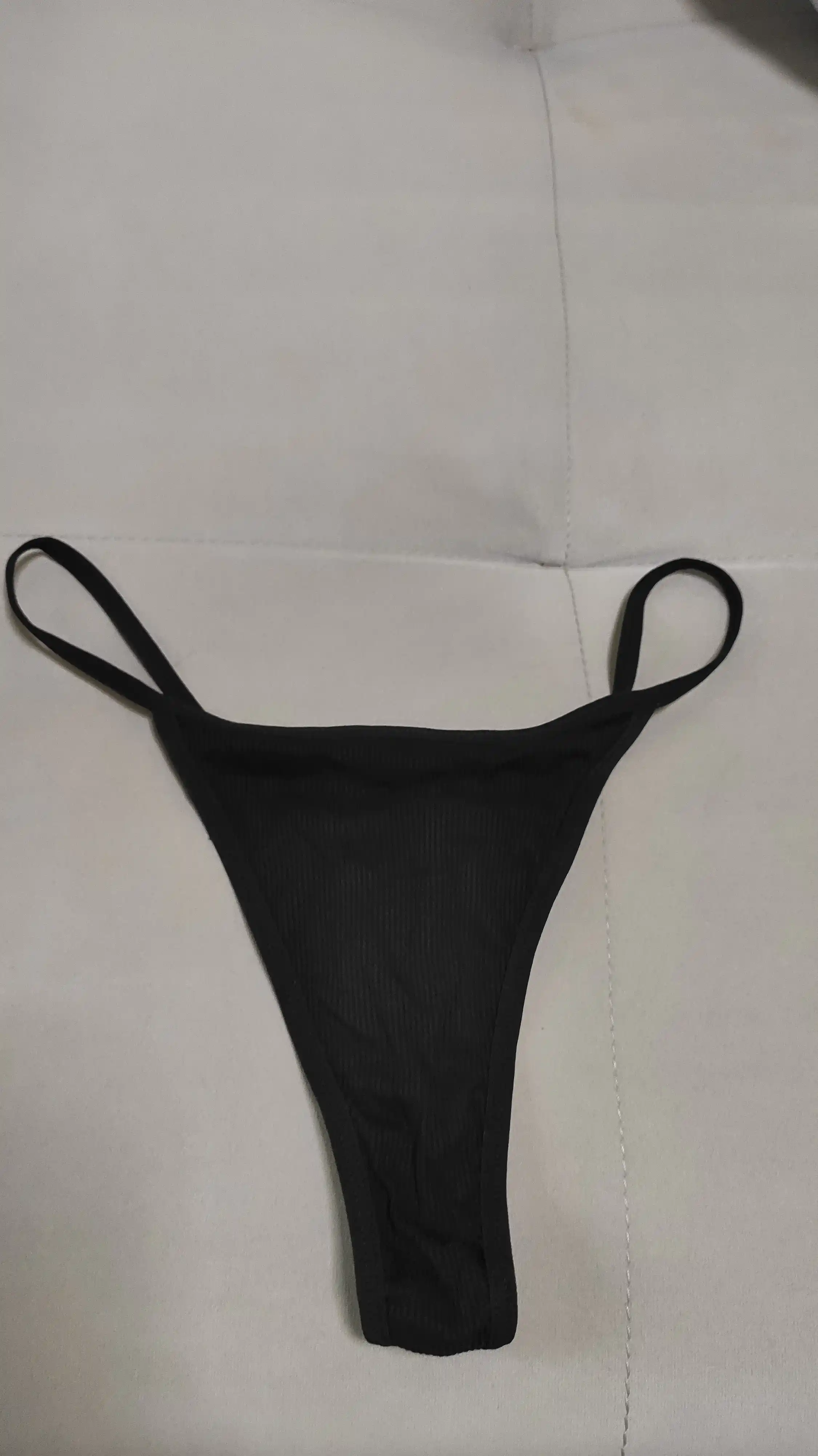 Ayollar ishtoni, paxtali stringlar