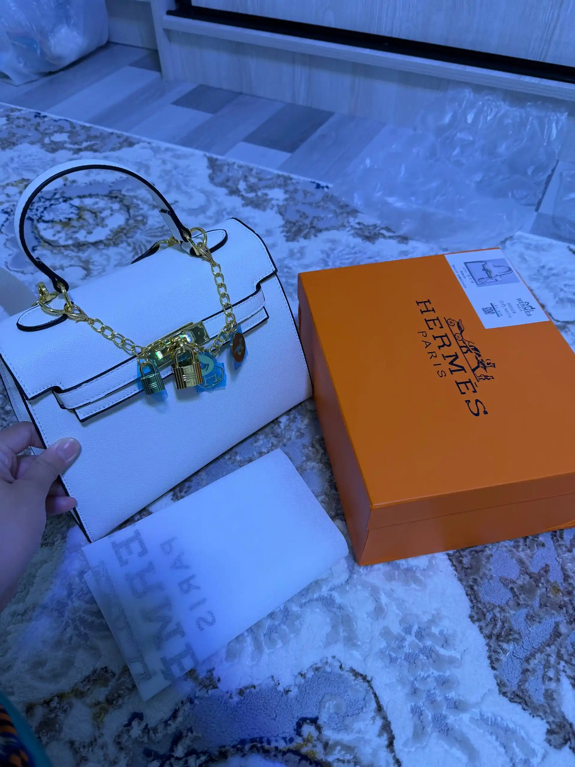 Женская сумка в стиле Hermes, подходящая для повседневного использования
