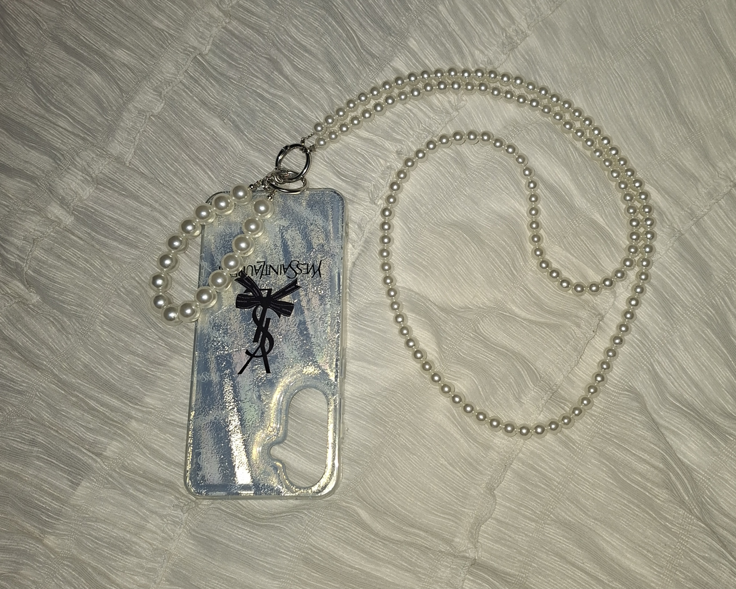 Telefon uchun universal shnur