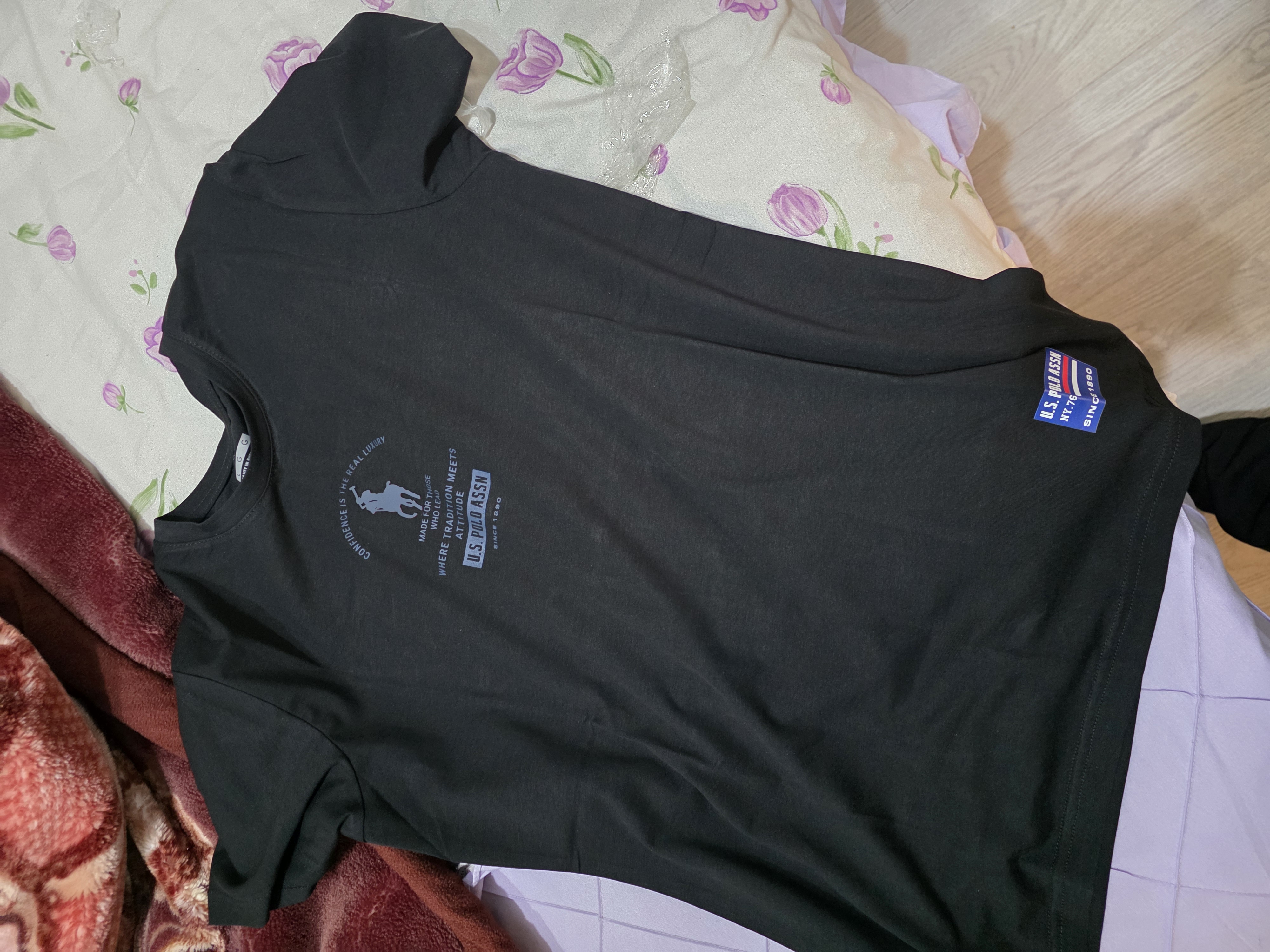 Erkaklar va ayollar uchun xar xil rangdagi fudbolkalar xb paxta LAYKRA