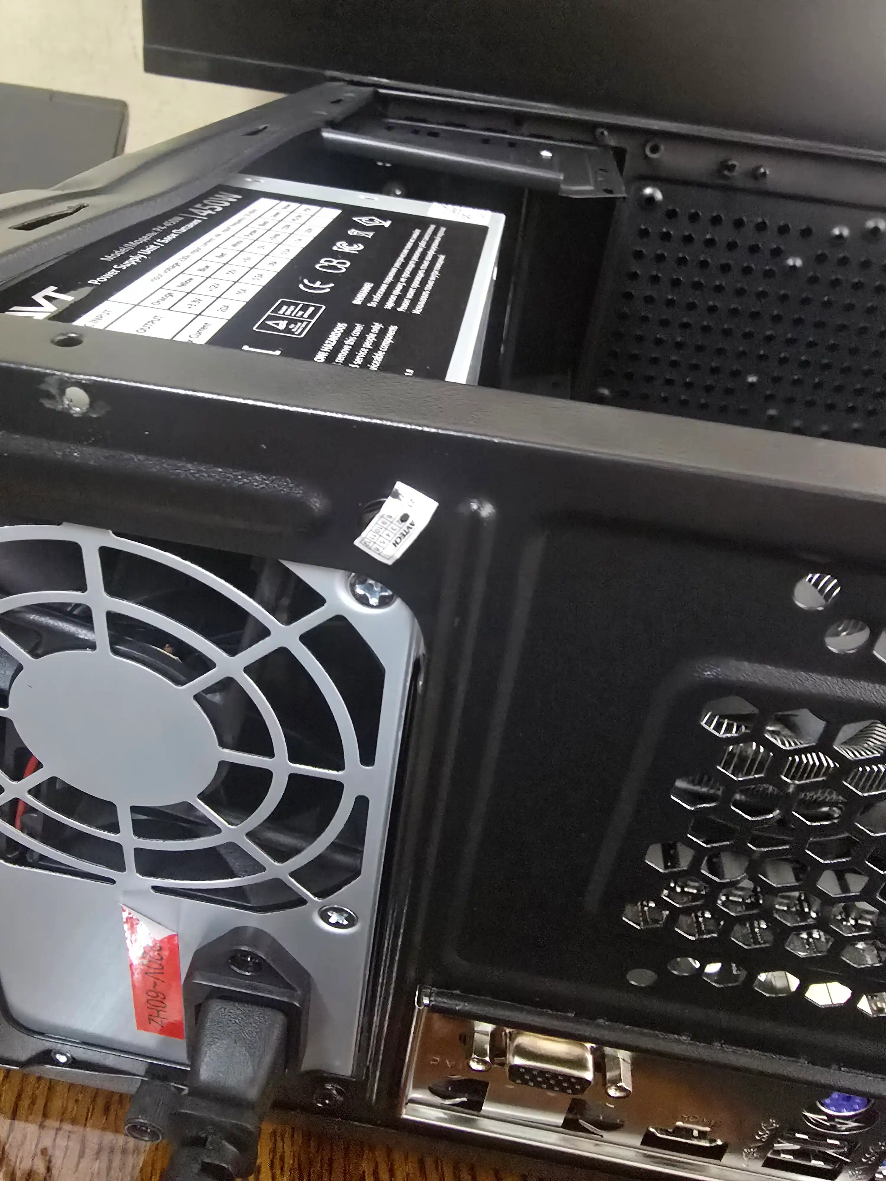 Компьютер AVTECH, Pentium Gold G7400, 8/256GB, блок AVT 450W, Windows 10 Pro + клавиатура