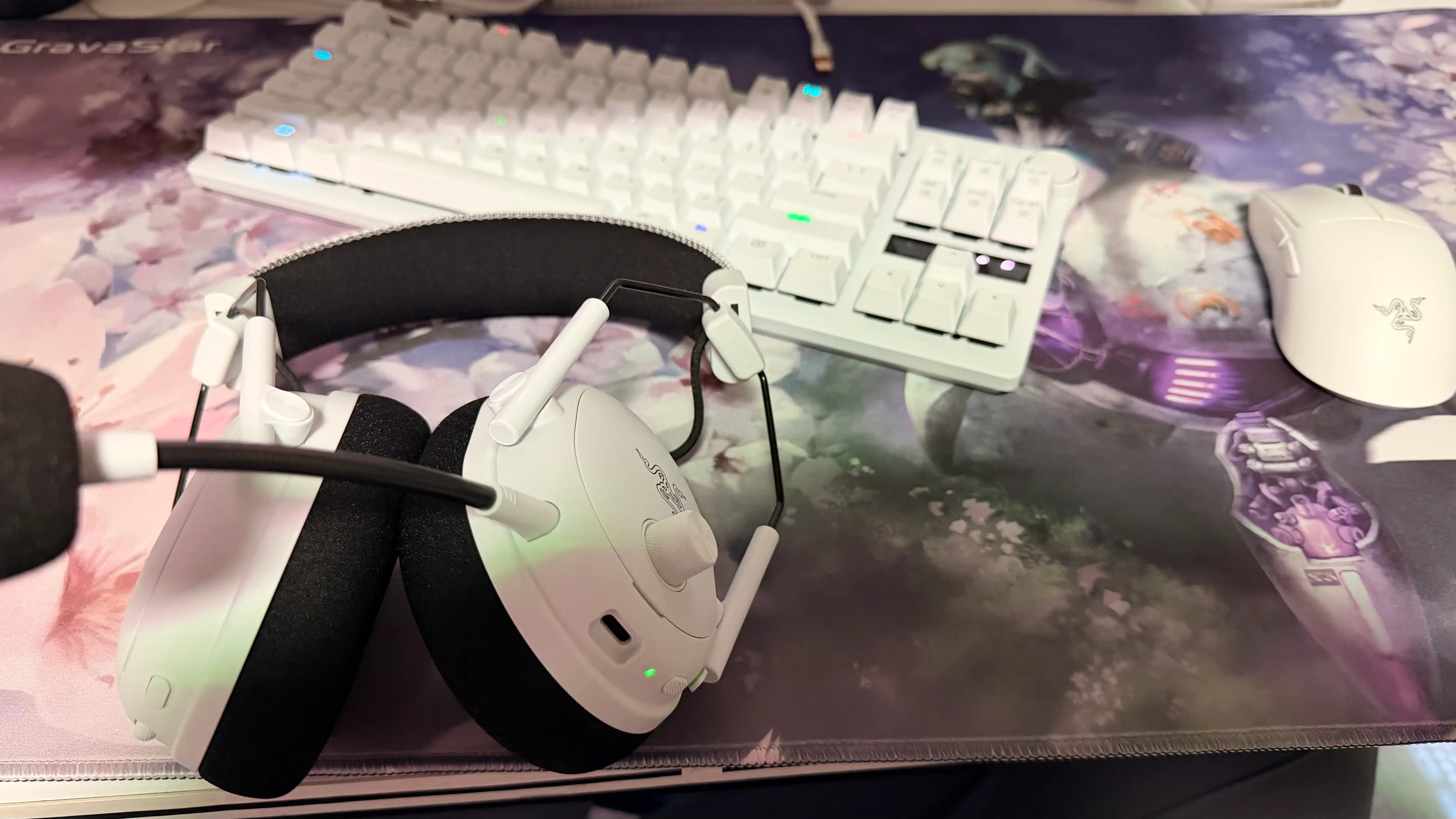 Razer BlackShark V3 Pro simsiz o‘yin quloqchinlari, Bluetooth 5.3, 70 soatgacha ishlaydi