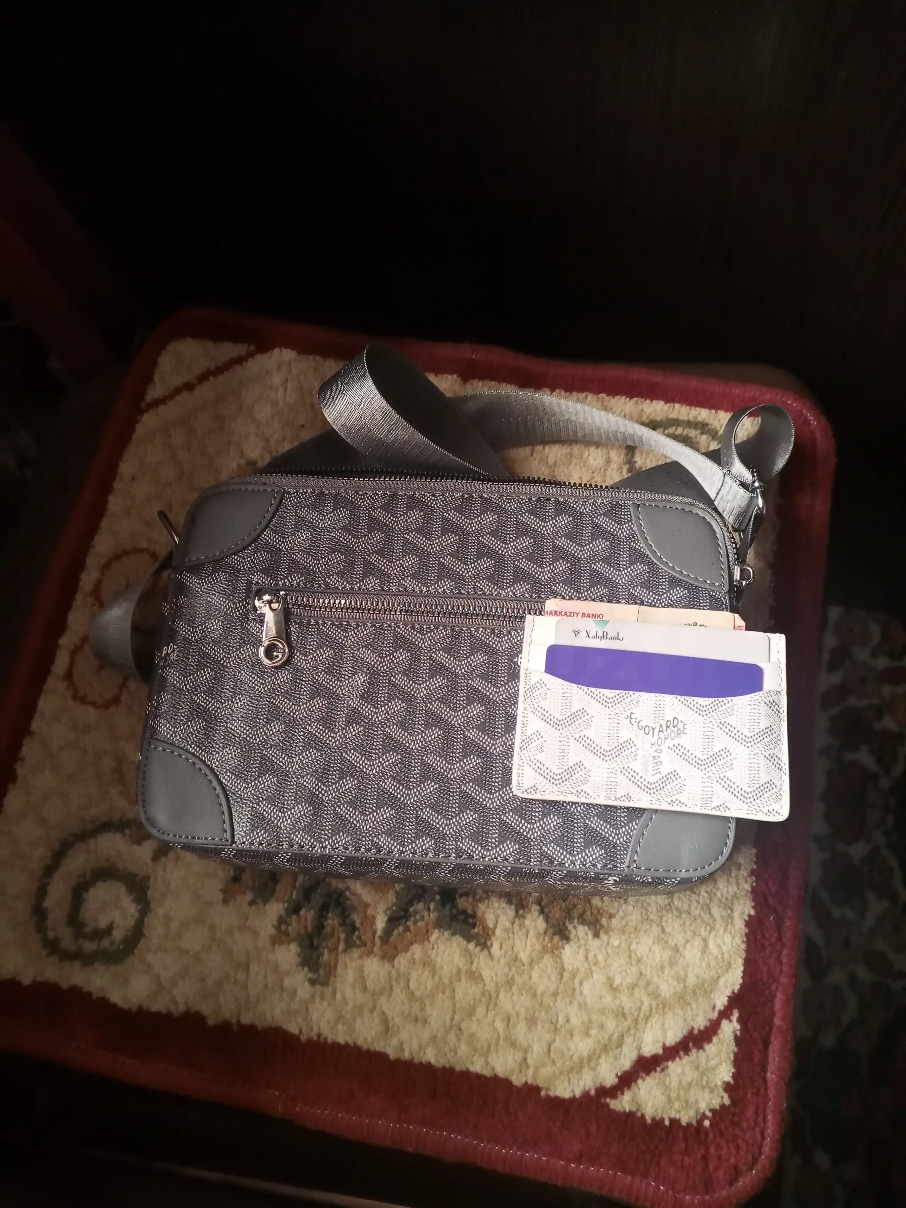 Кошелек Goyard: для карт, паспорта, удостоверения личности, визиток, без коробки