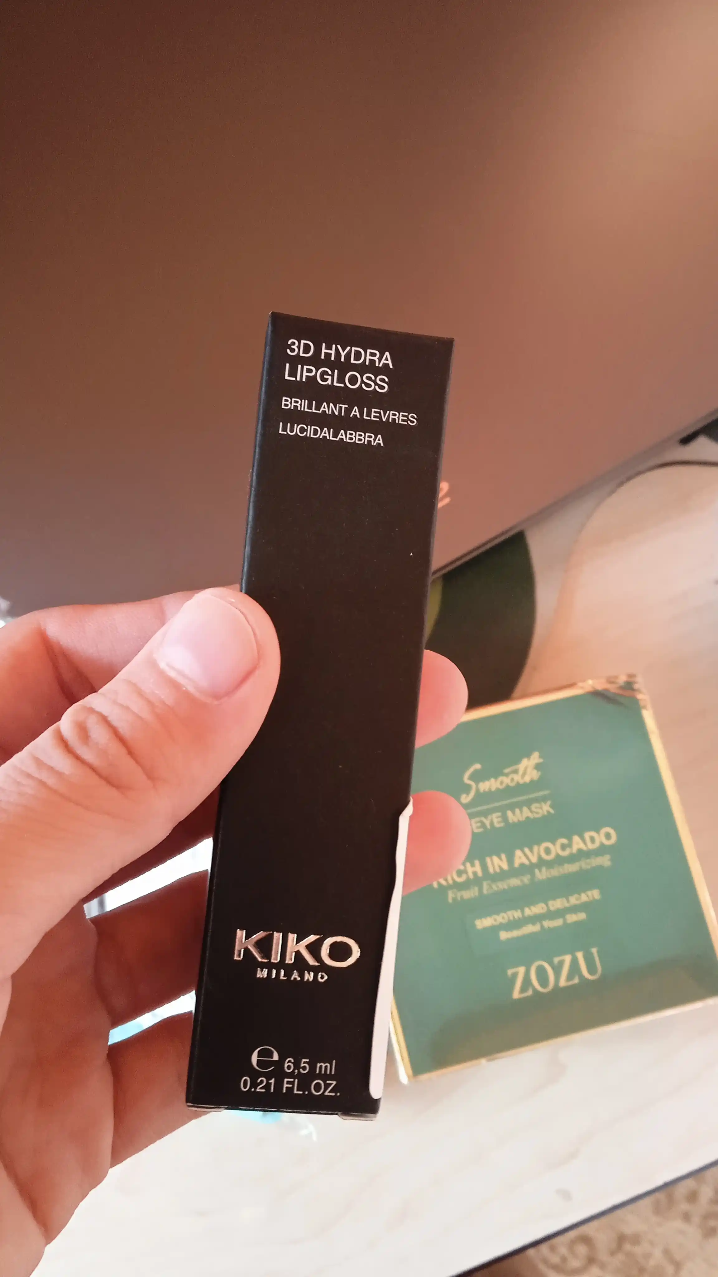 Блеск для губ Koko, 3D эффект