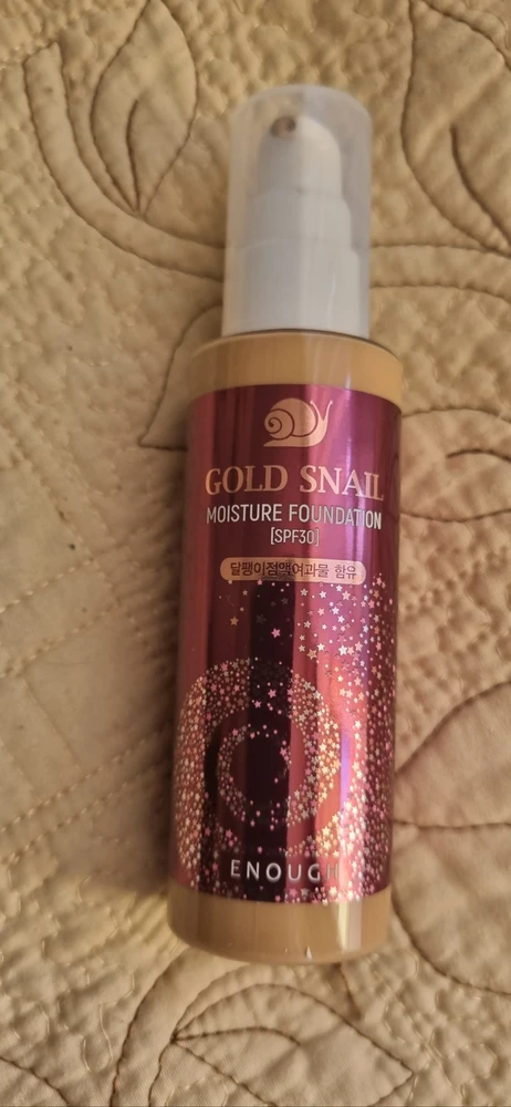 Enough Gold Snail tonal krem yuz uchun salyangoz mucinli SPF30 mat, barqaror, namlovchi