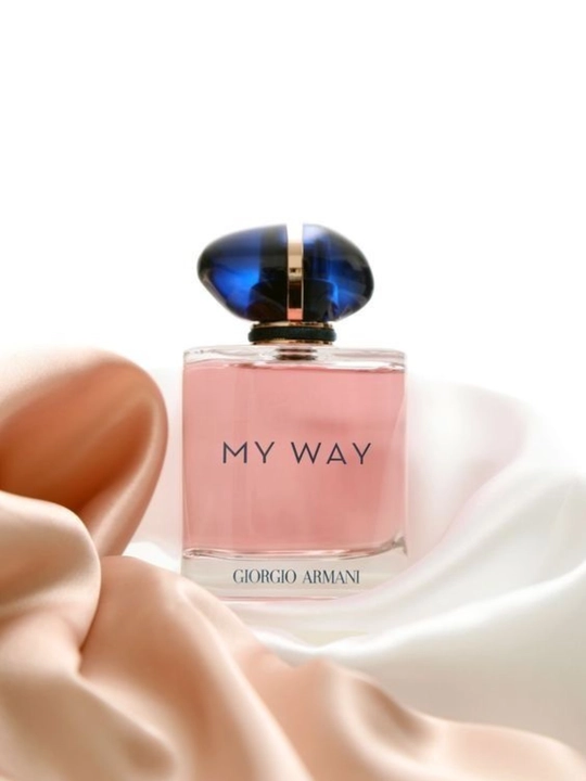 My Way Giorgio Armani ayollar atiri – nafis gulli hid, uzoq saqlanadigan parfum 90 ml