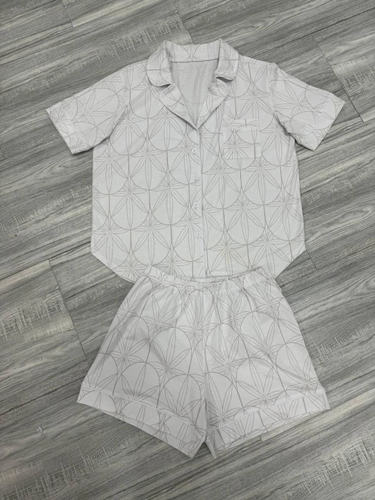 Пижама женская рубашка с коротким рукавом и шортами