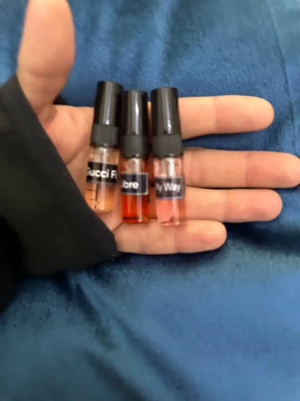 Ayollar uchun atir Lost Cherry Tom Ford, YSL Libre, Gucci Flora 3 ayollar ifori