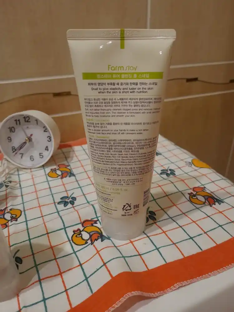 Farmstay yuz yuvish ko'pigi salyangoz mucinli Snail Pure Cleansing Foam tozalovchi