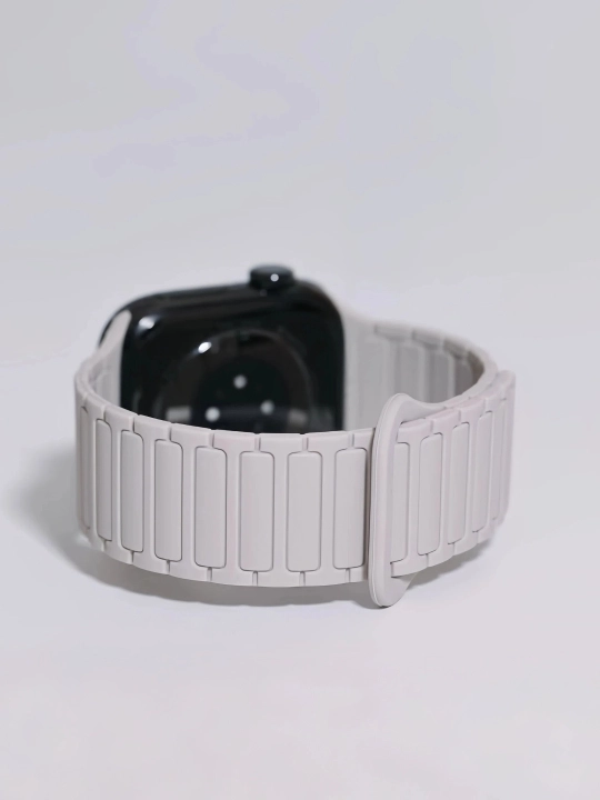 X Magnetic Silicone 4: жидкий силикон, дизайн 3 звена, магнитный ремешок
