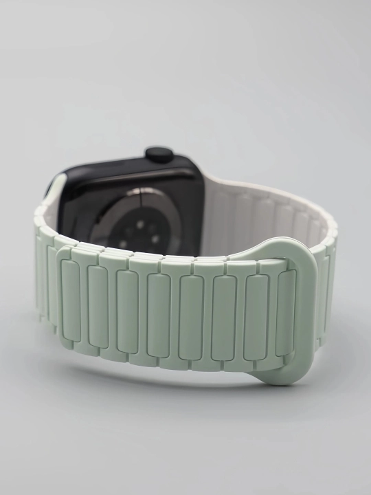 X Magnetic Silicone 4: жидкий силикон, дизайн 3 звена, магнитный ремешок - 