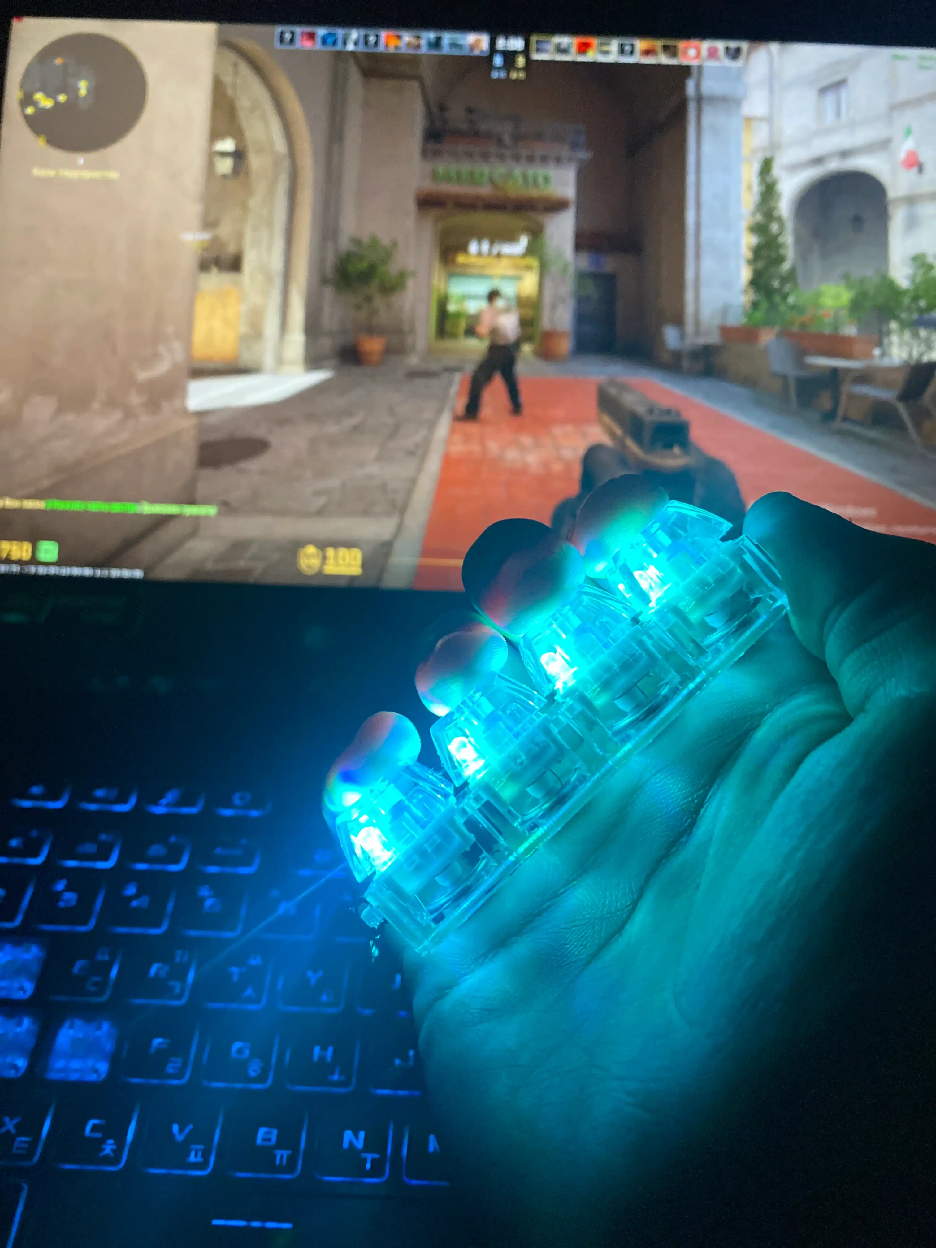 Stressga Qarshi Brelok-Klaviatura, RGB Antistress Keyboard
