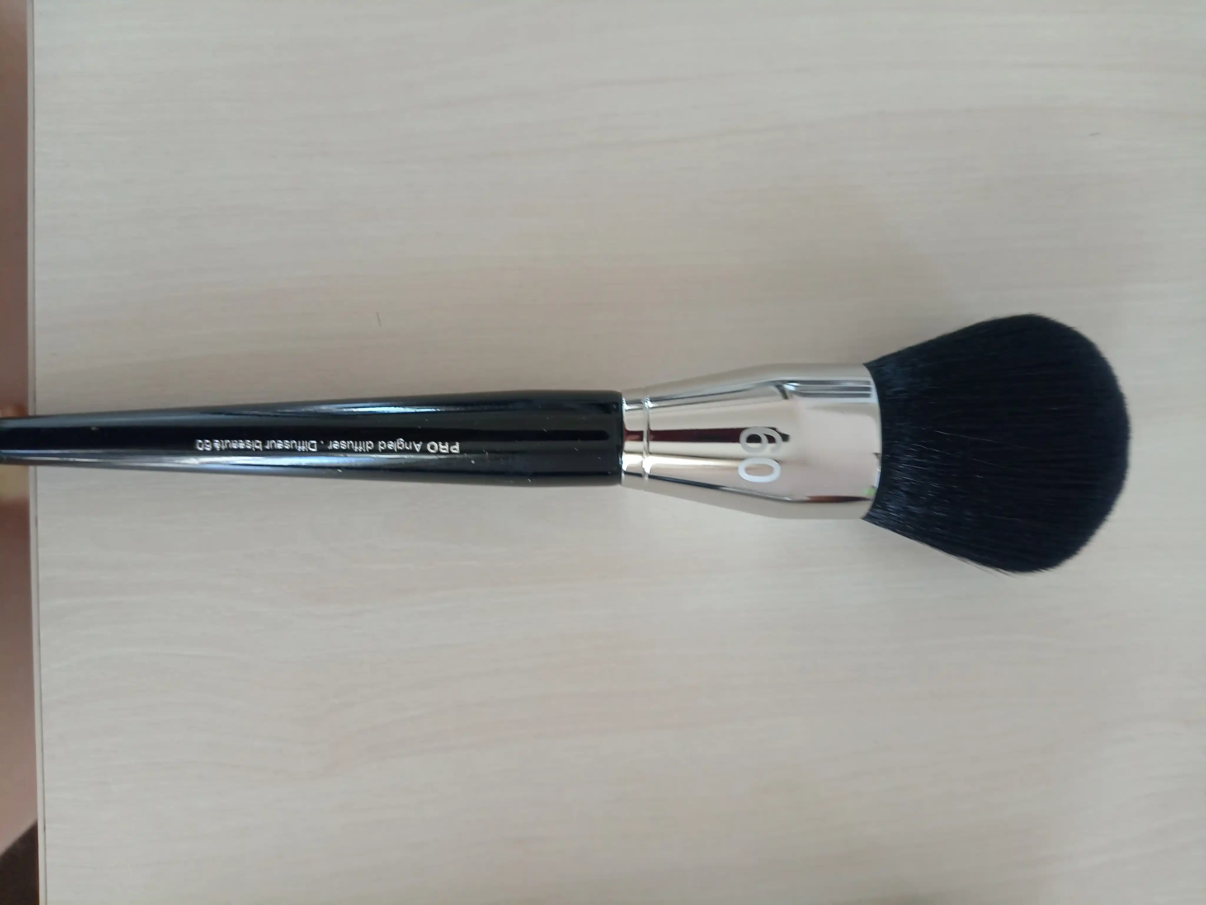 Professional makiyaj cho‘tkasi, Sephora Pro