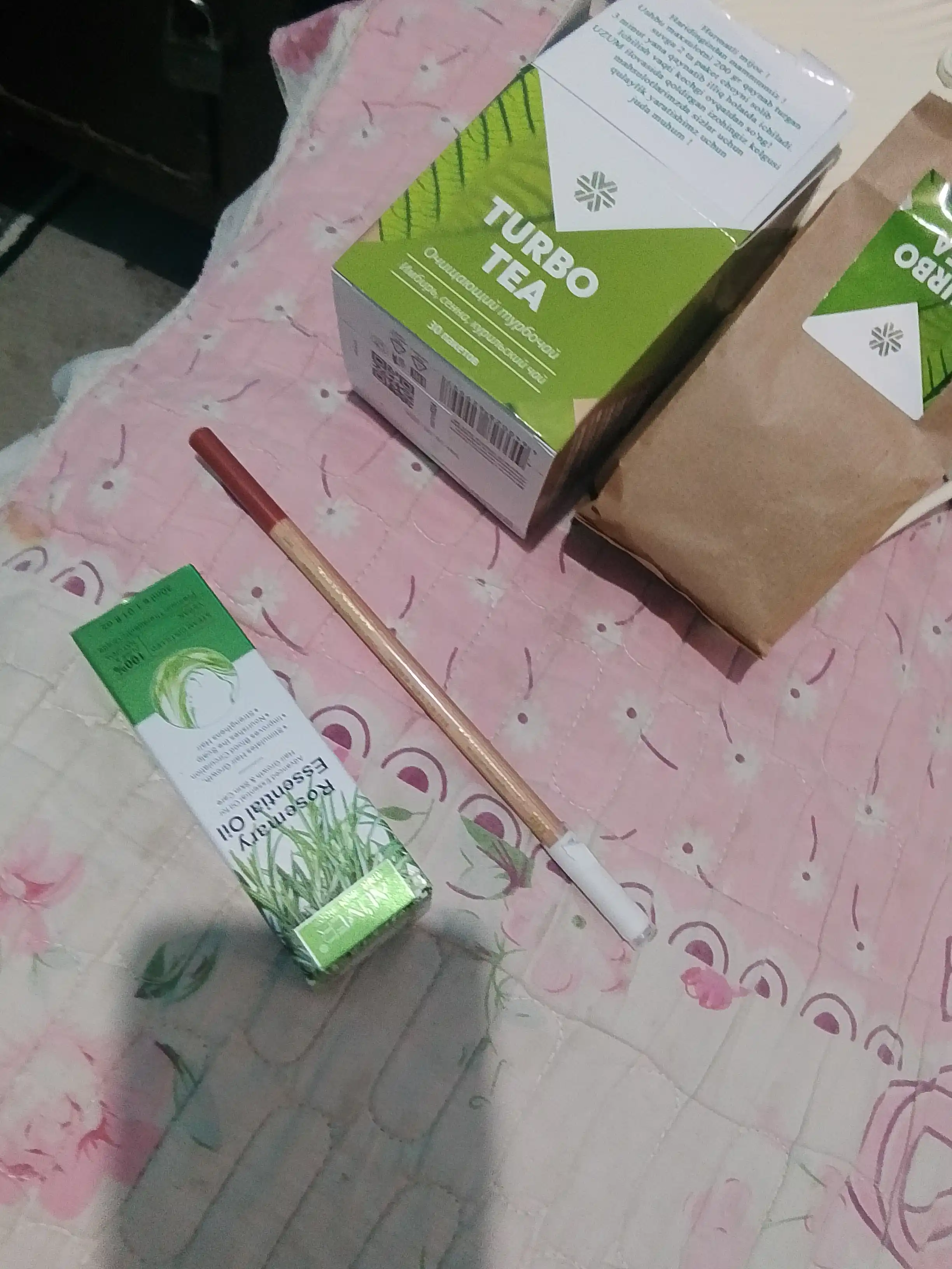 Mielle Sochni mustahkamlash uchun biotinli razmarin yog'i, yalpiz bilan, 59 ml