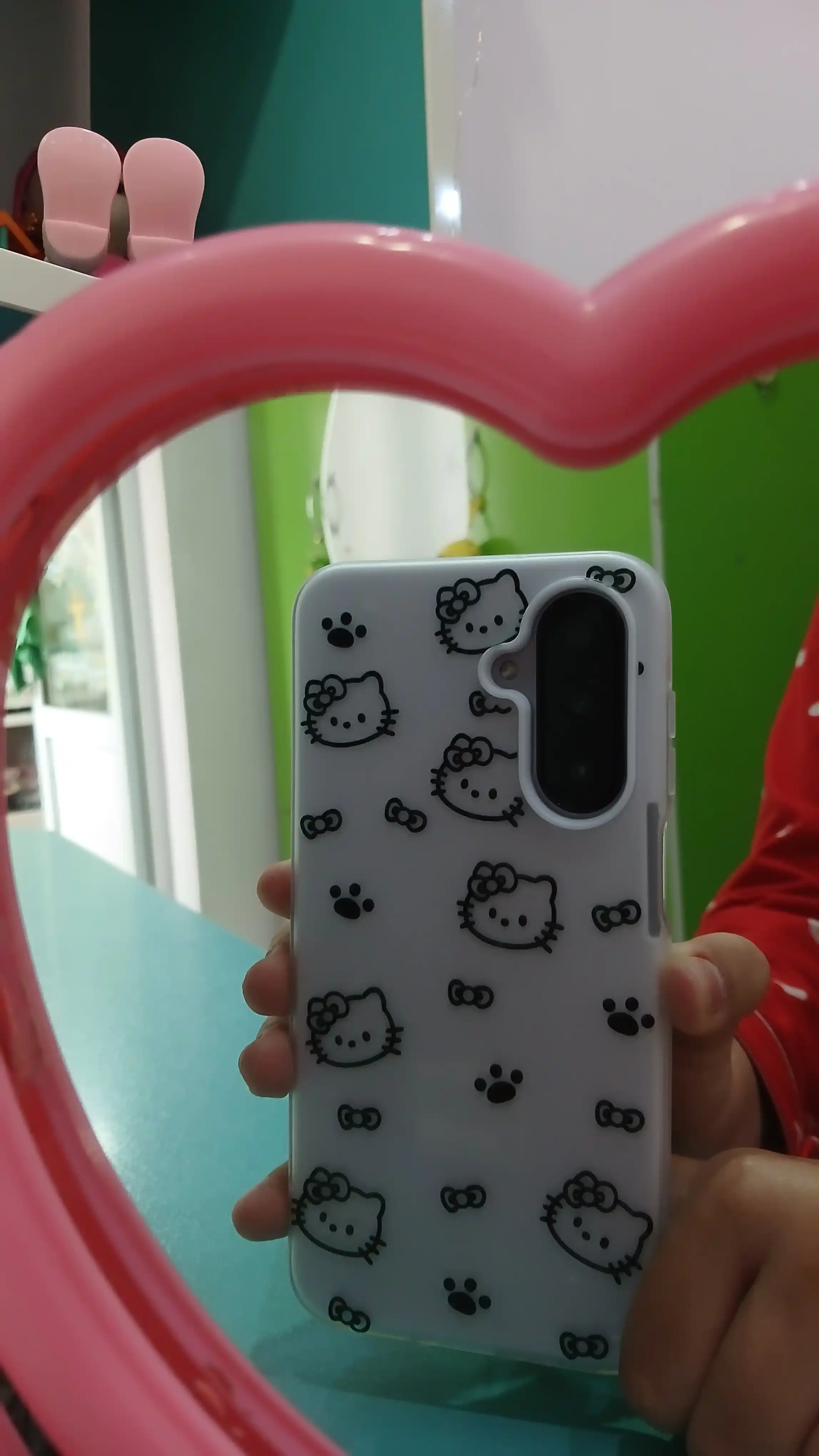 Samsung A seriyasi uchun Hello Kitty rasmi tushirilgan yumshoq silikon g‘ilof