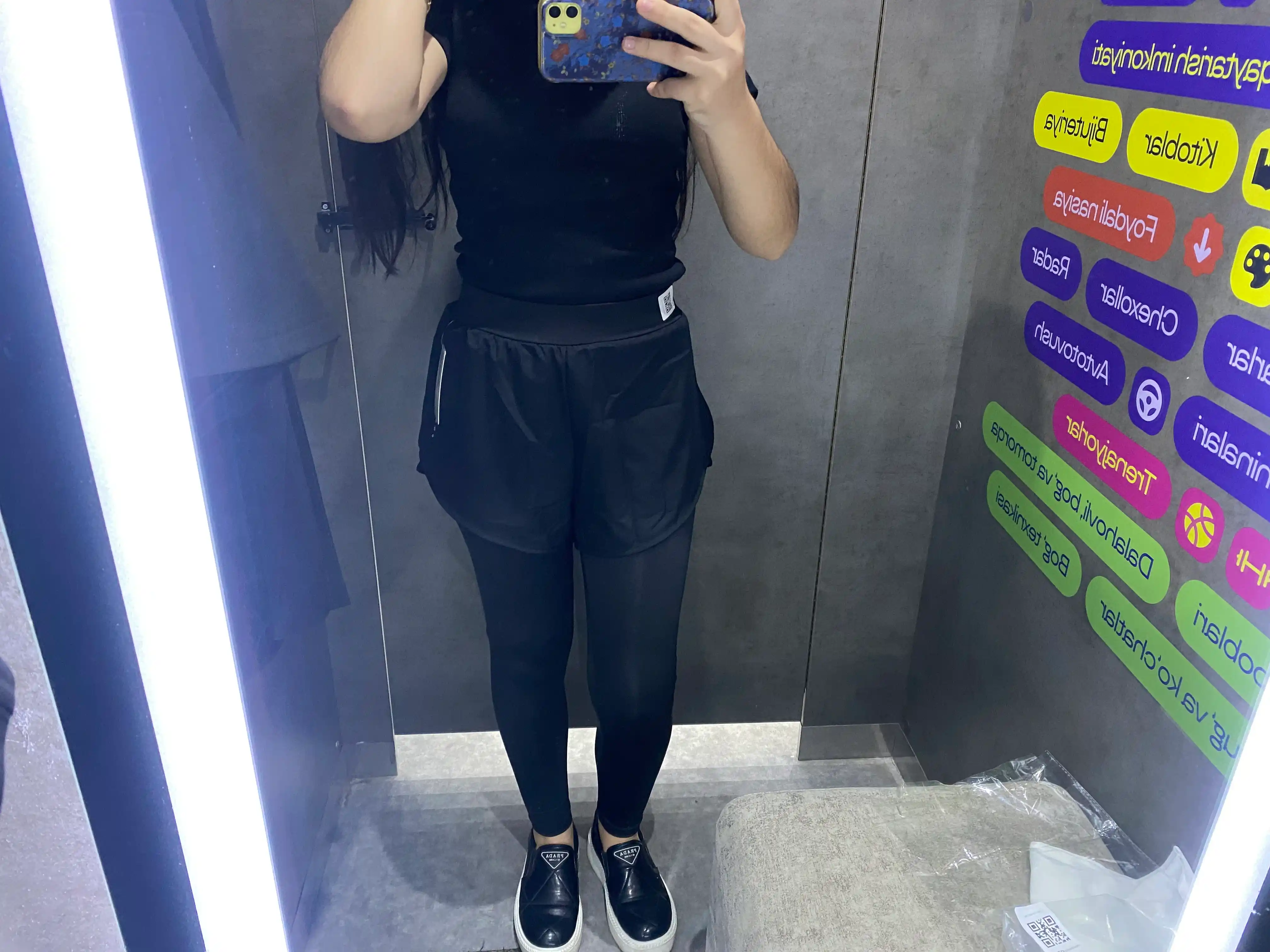 Fitnes uchun shortili ayollar legginslari, sport losinlari, sport kiyimi, sport leginslari