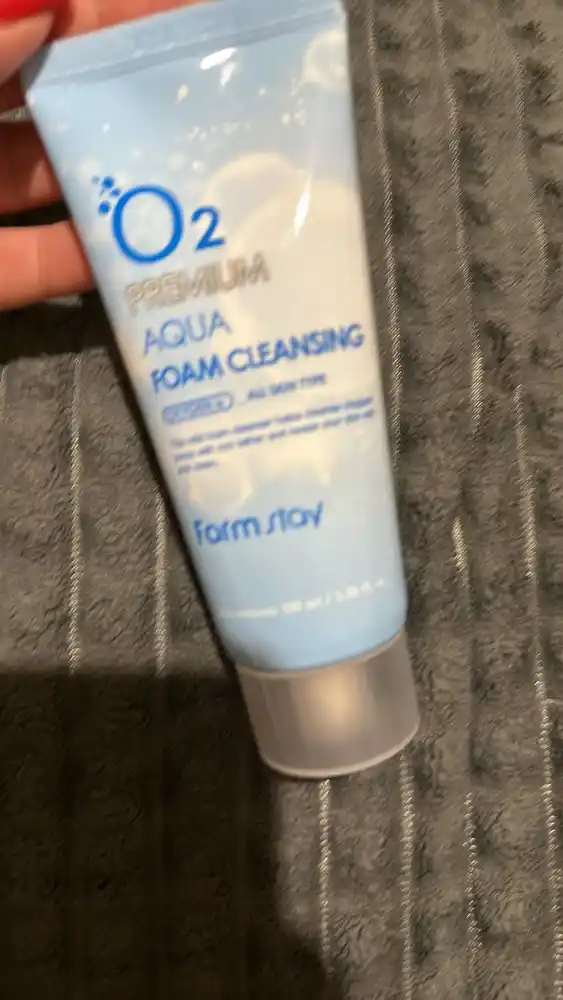 Очищающая кислородная пенка Farmstay O2 Premium Aqua Cleansing Foam для умывания лица