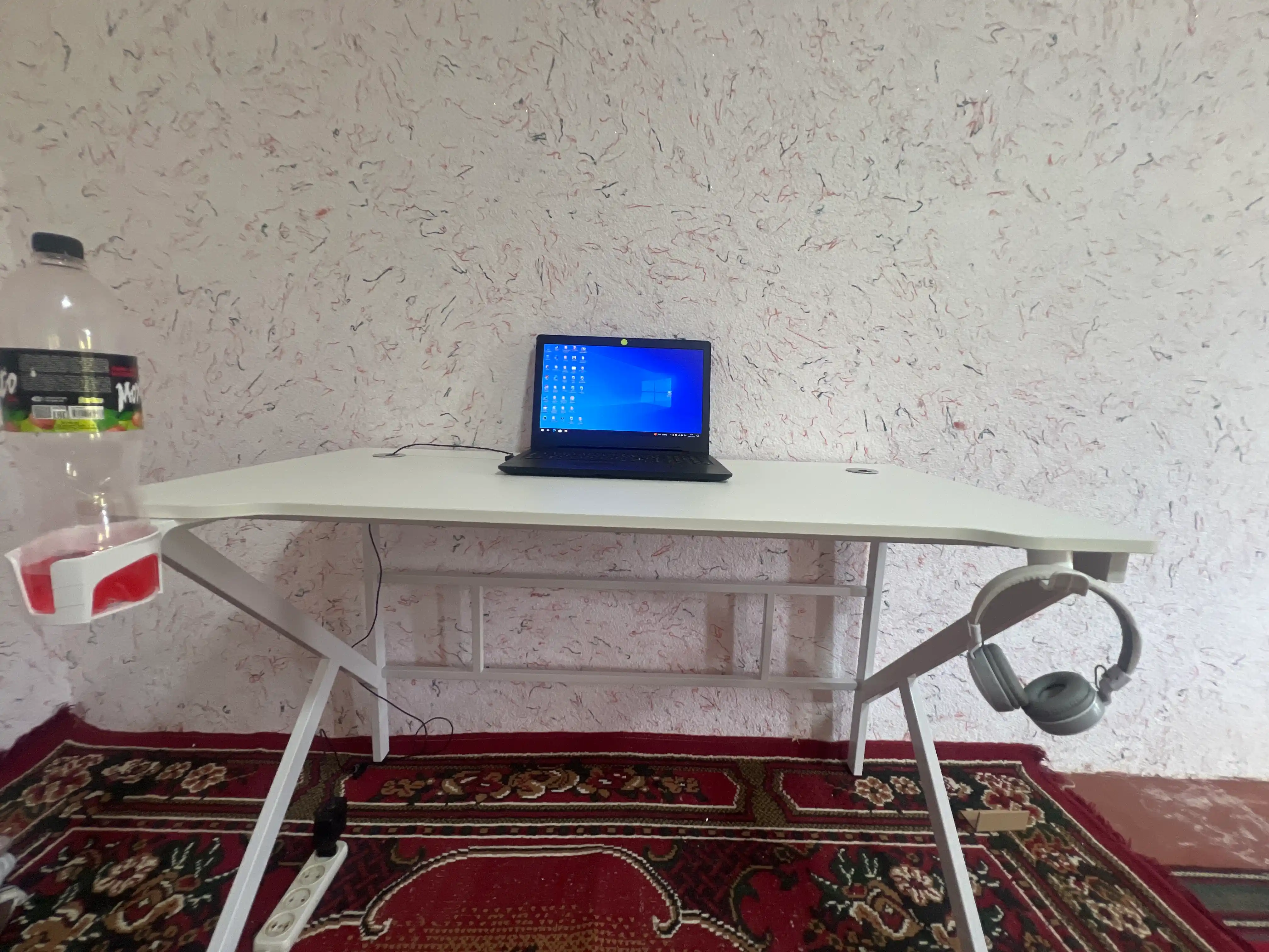 Игровой компьютерный стол, письменный стол для офиса и учебы, рабочий стол для ноутбука