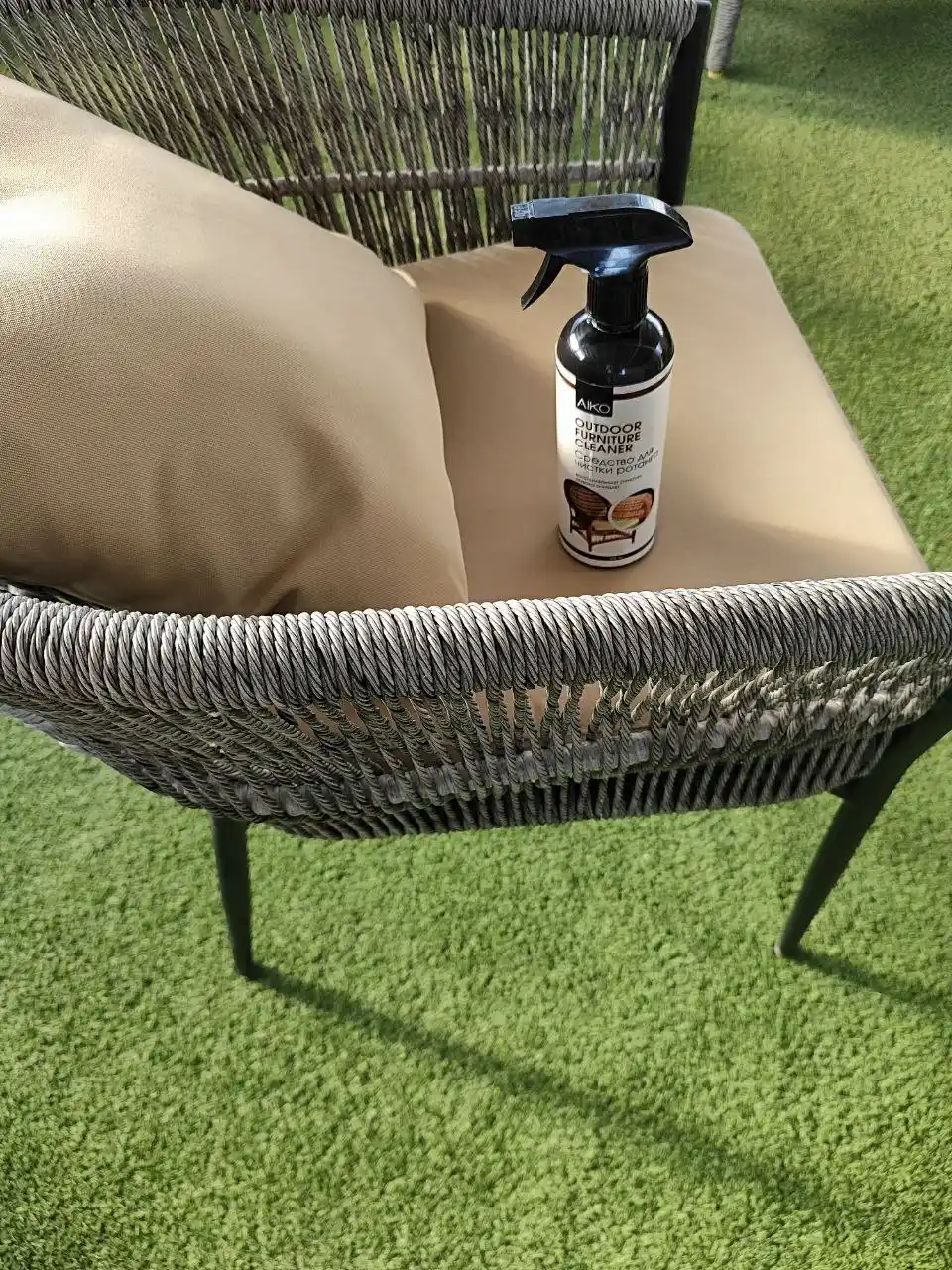 Mebel yuvish va tozalash vositasi AIKO, mebel, shisha, teri va rotang uchun tozalagich