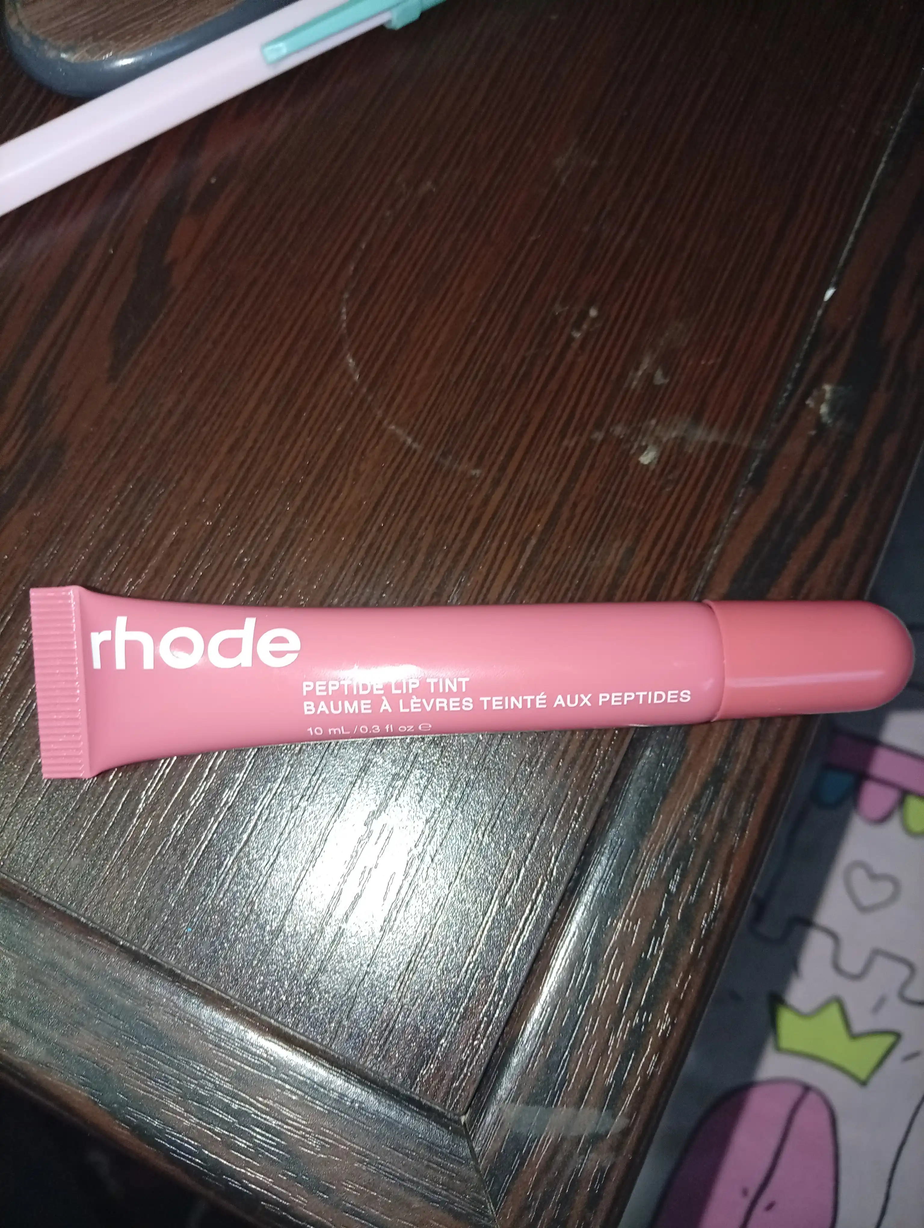 Lab boyog'i va tint porlashi Rhode  Peptid Lip Tint