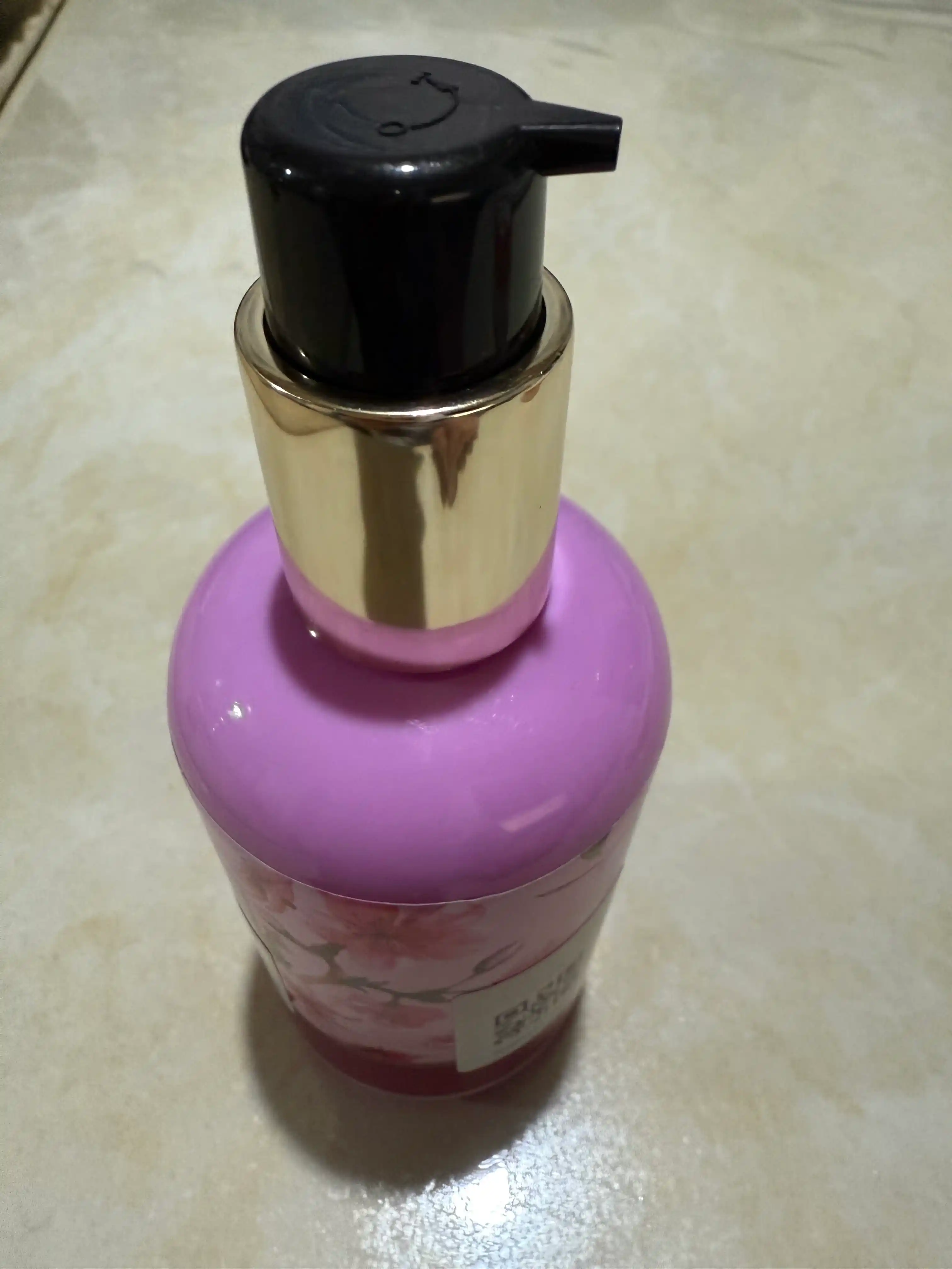 Body Lotion Lamsa, смягчающий и увлажняющий крем для тела, 250 мл