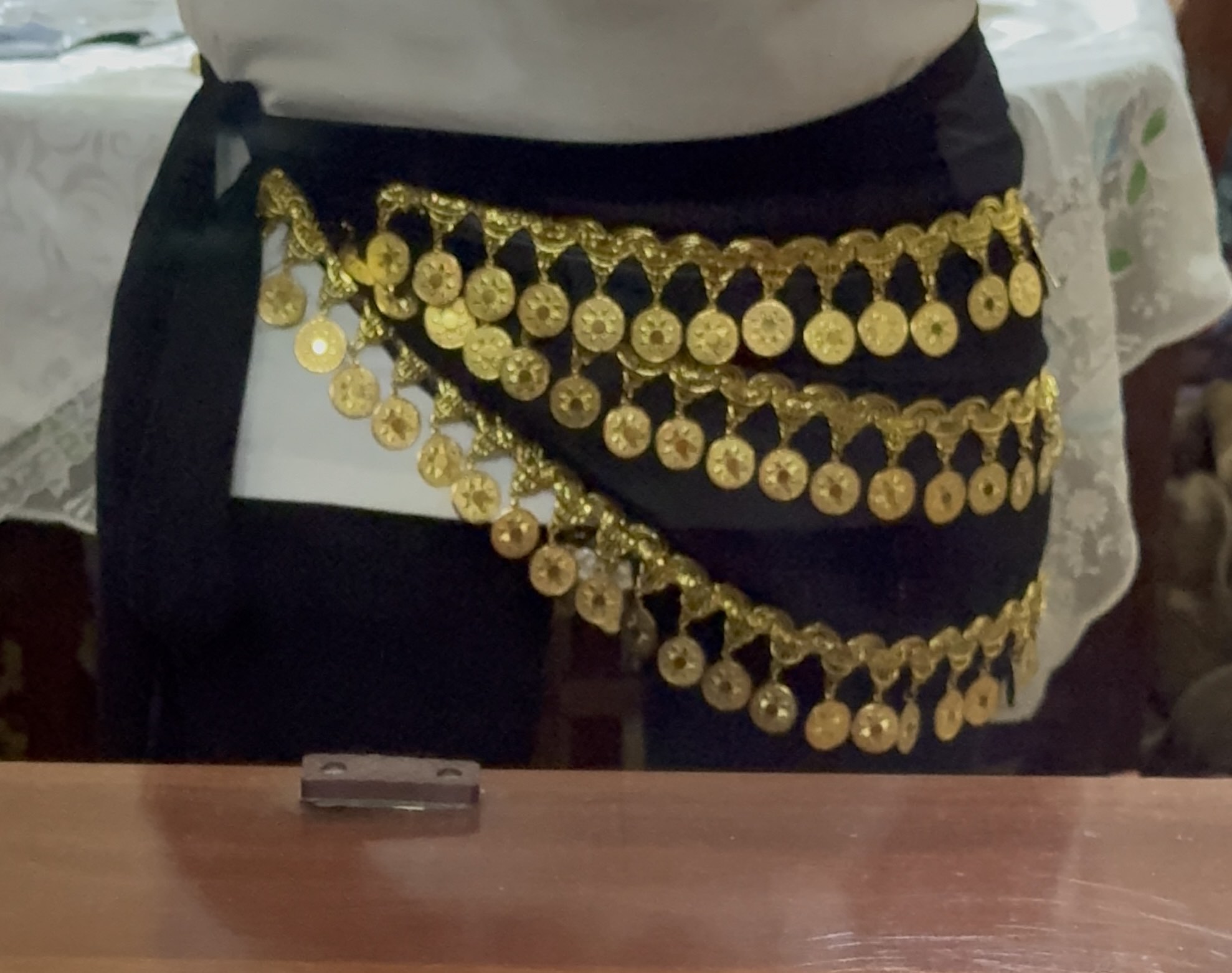 Arabcha raqs ro‘molchasi, tangalar bilan, qorin raqsi va sharqona raqslar uchun