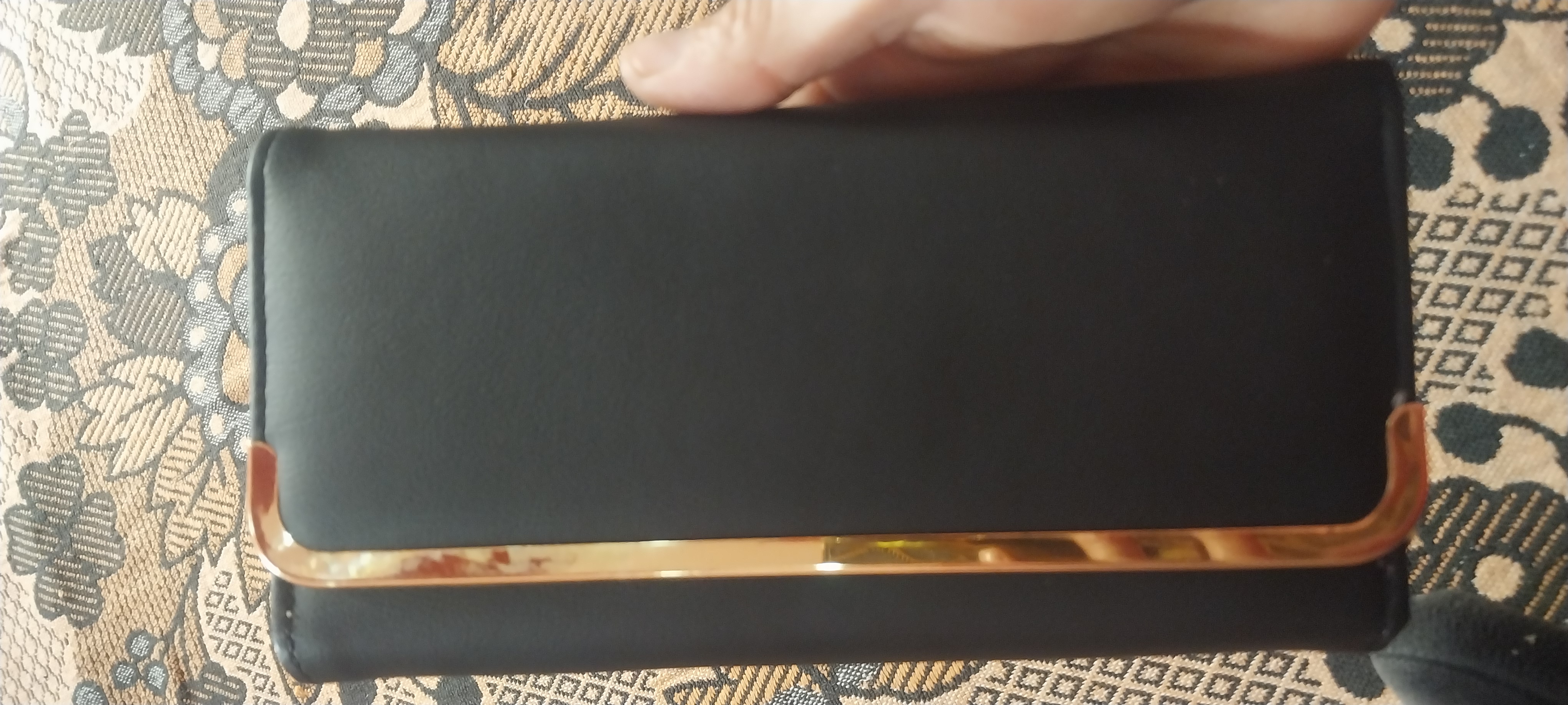 Ayollar hamyoni kashelok eko charm, 5+ karta, ID oynali, 3 ta pul bo‘limi
