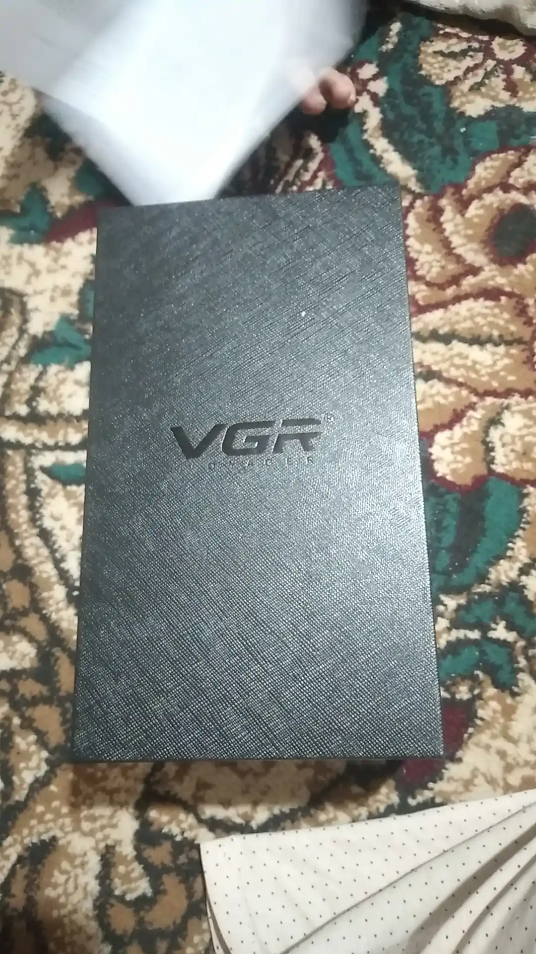 Erkaklar uchun VGR V-696, V-123, V-278, V-933 professional soch-soqol olish mashinasi
