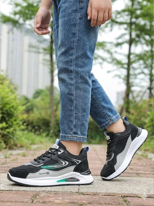Кроссовки Street Style 2026–2027 — модные кроссовки - 