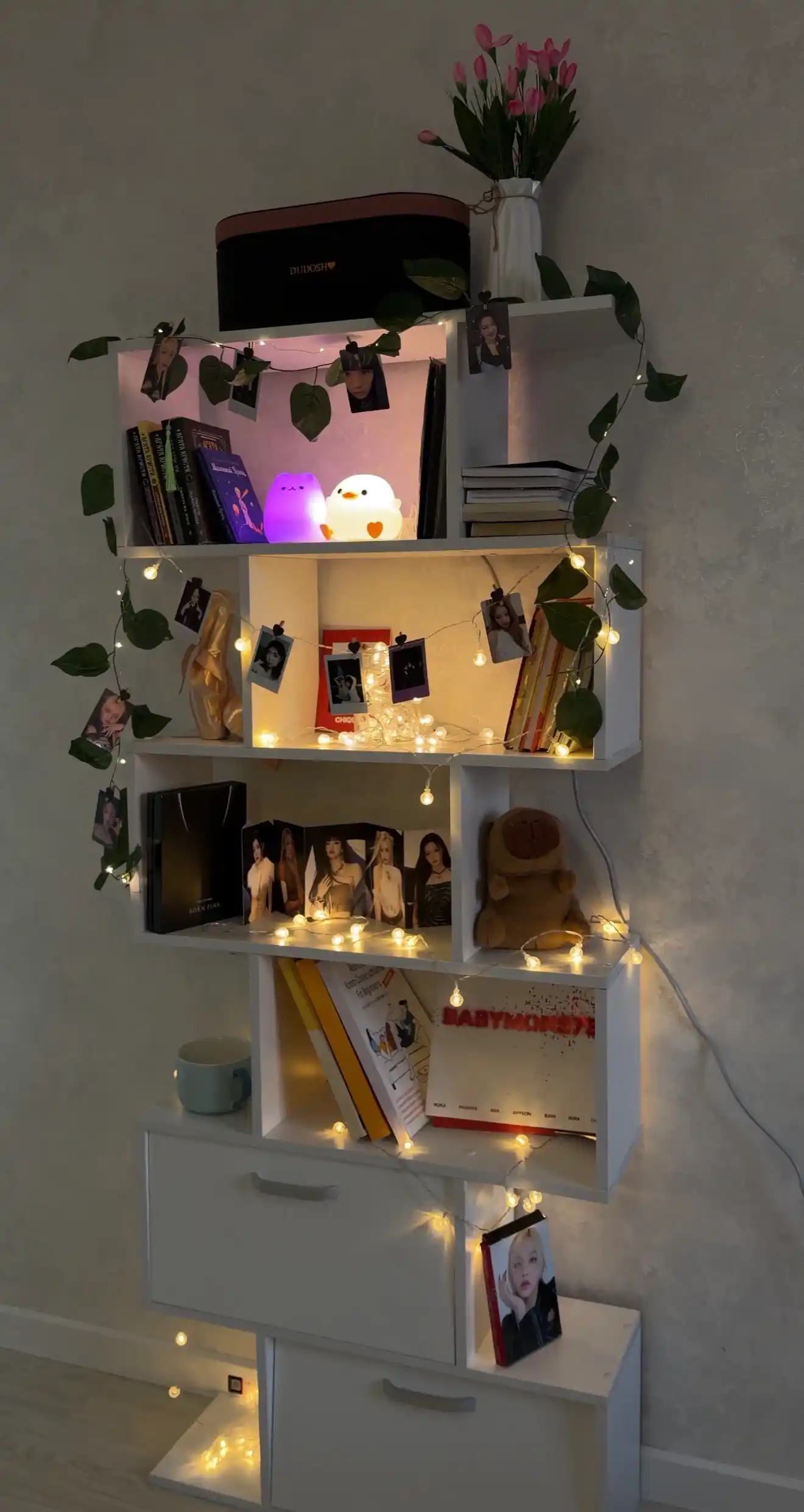 Стеллаж деревянный для игрушек и книг FARFAR1