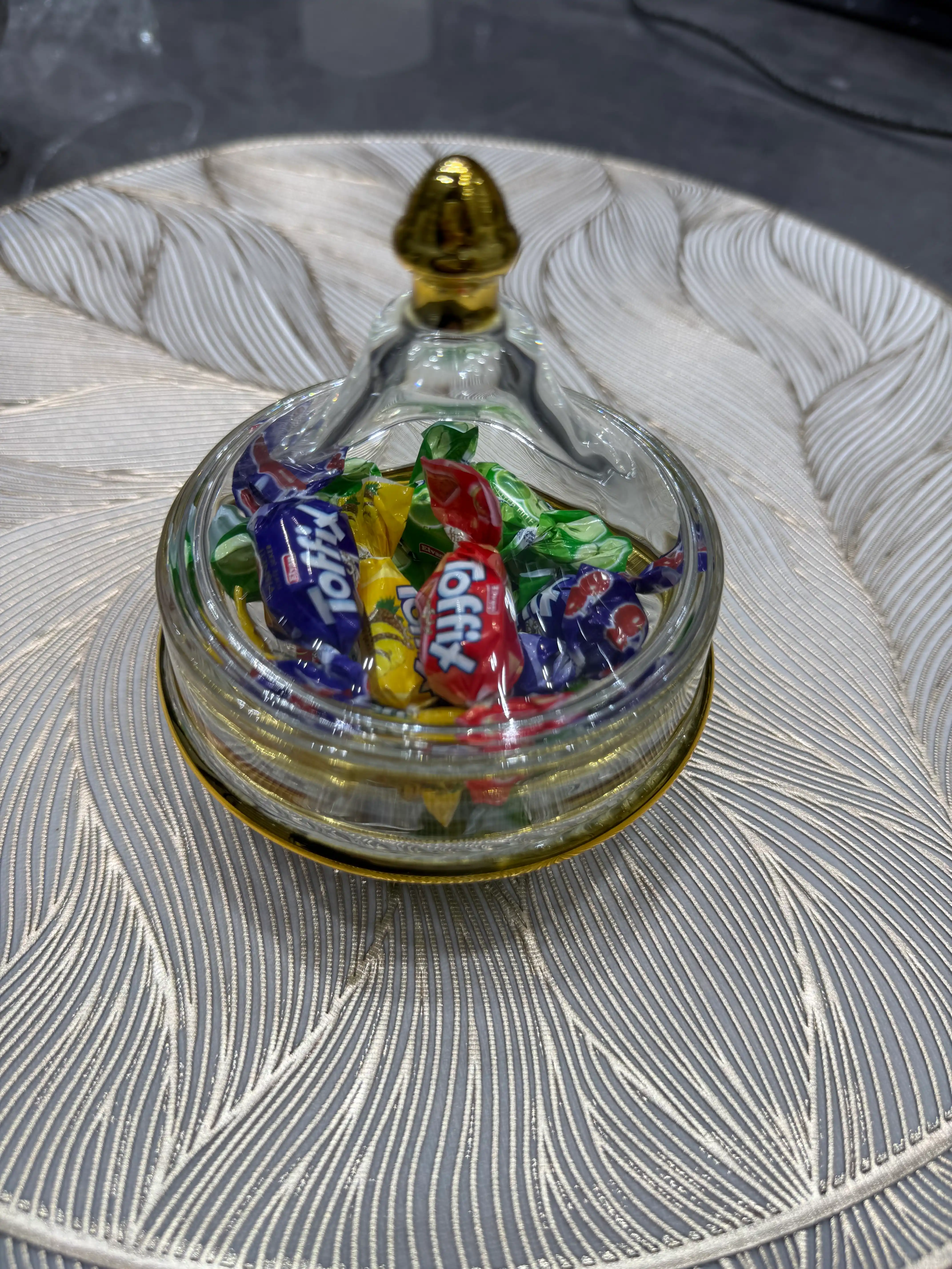 Shisha shakar idish, konfet, asal, qopqoqli varenitsa, 180 ml