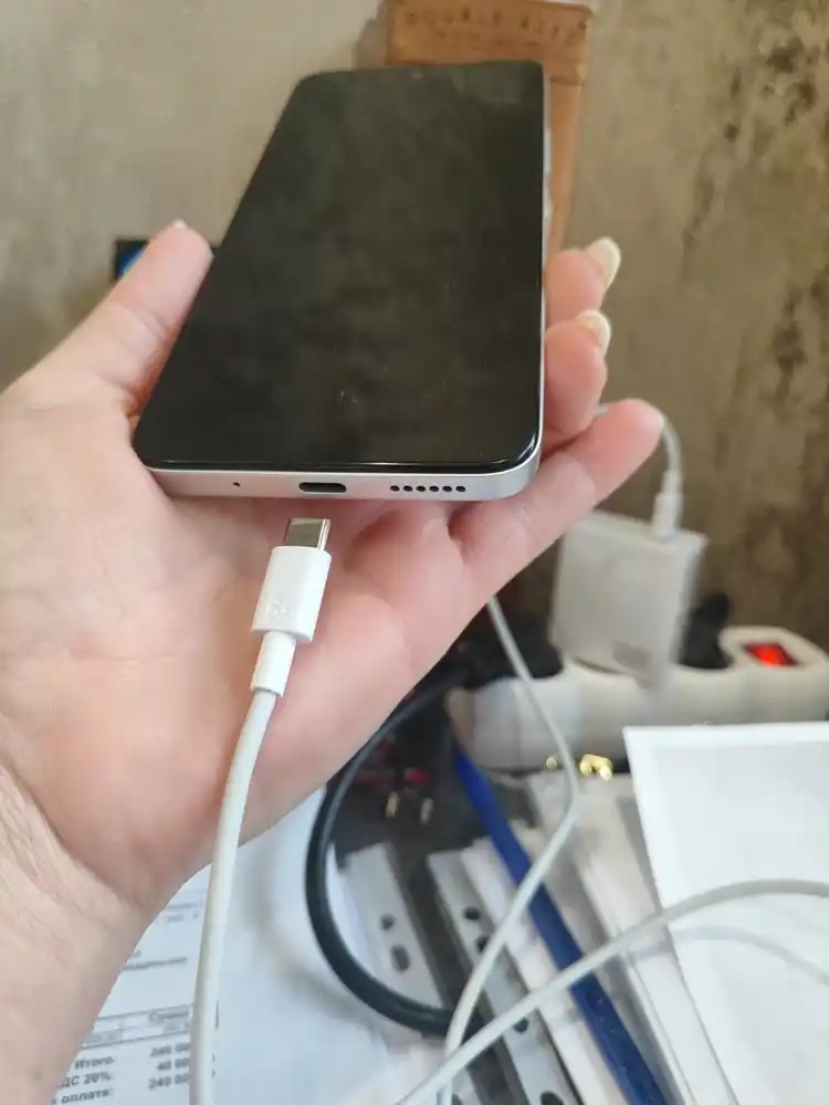 Очень быстрая зарядка 120W Турбо, мощный блок питания с кабелем Type-C, считает проценты