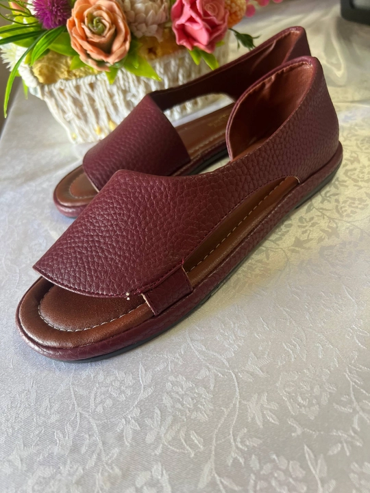 Ayollar poyabzali, ochiq uchli yozgi sandallar, 36-40-o‘lchamlar