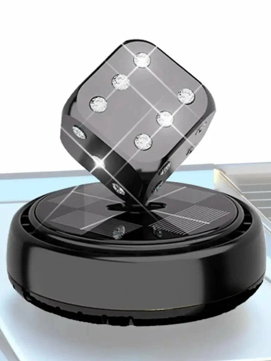 Avto aromatizator, avto diffuzor, kubikli diffuzor, o`yinchoq kubikli aylanadigan difuzor