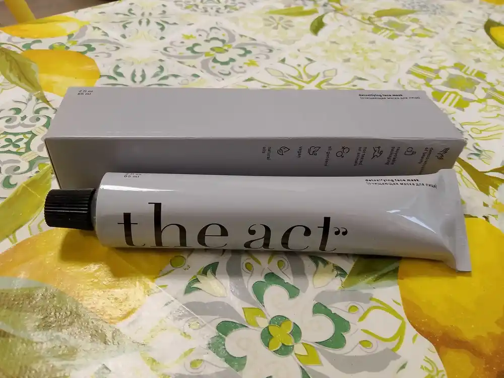 The Act yuz uchun tonus beruvchi va tozalovchi gil maska 65 ml